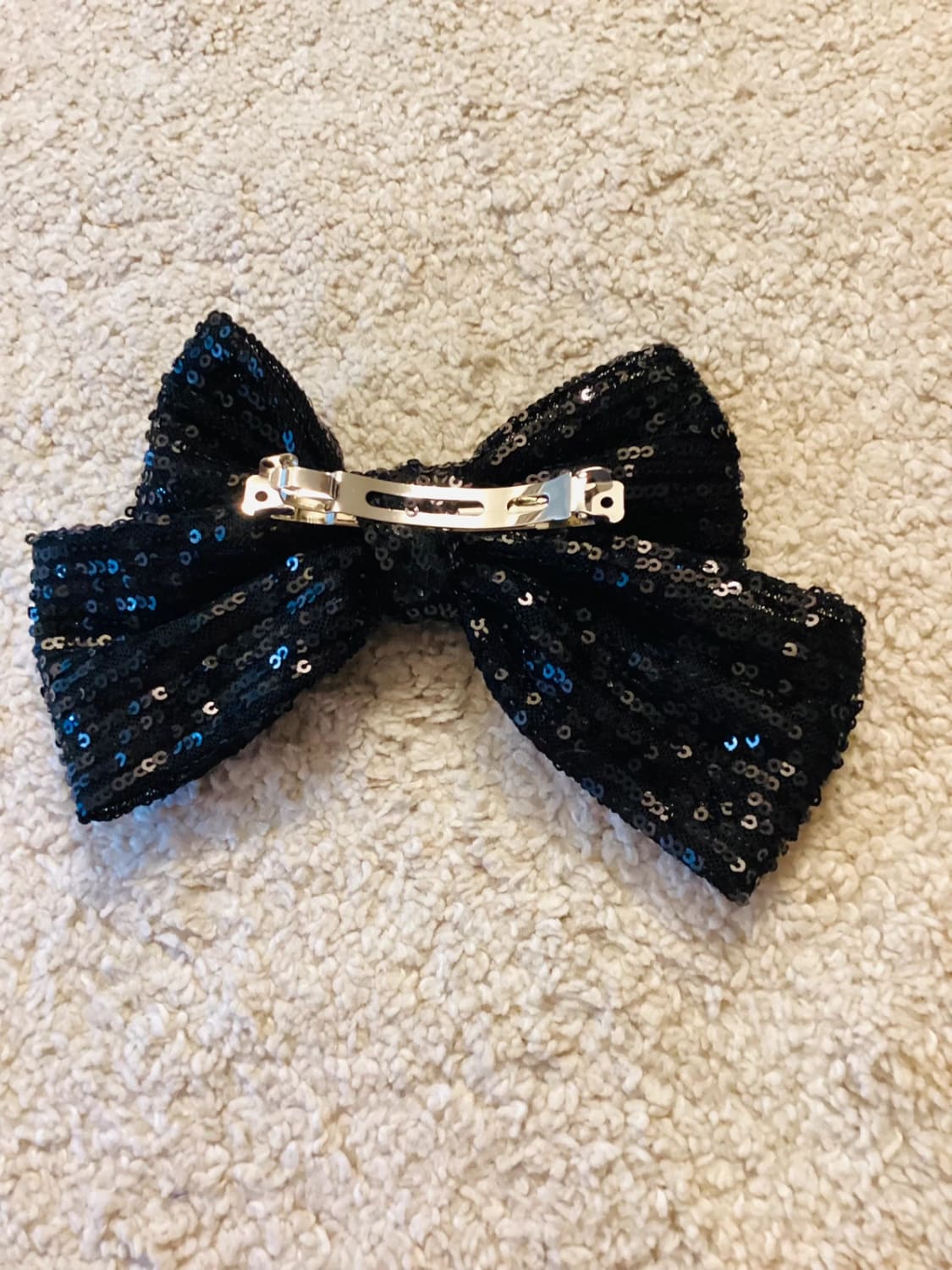 Pince à Cheveux Noeud en très bon état Noir 🎀