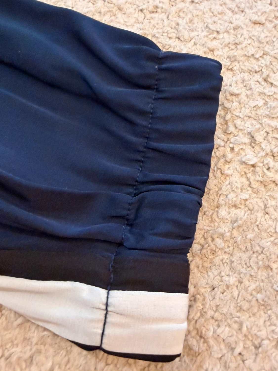 đ” Pantalon de SurvĂȘtement Zara Basic - Marine avec Bandes Noires & Blanches - Taille S