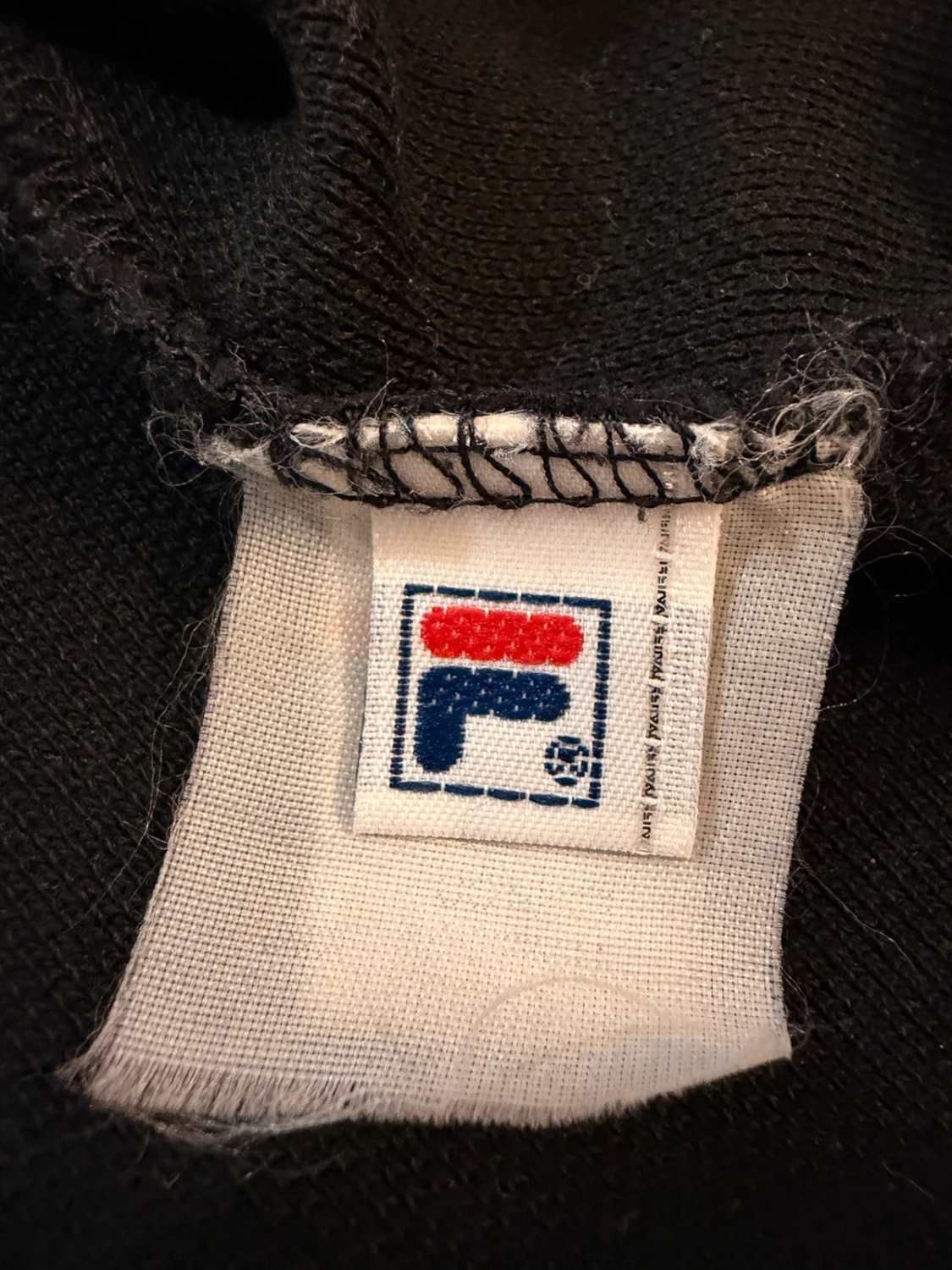 🎾 Polo Fila Noir - Coupe Italienne & Sportive