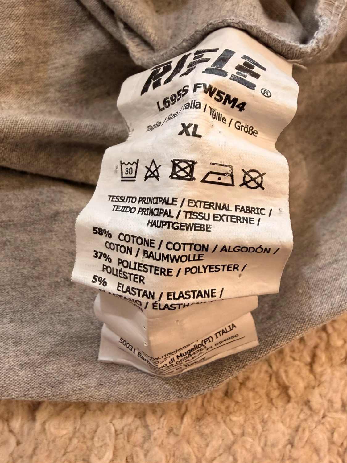 🎯 T-shirt Rifle Logo Imprimé Gris - Streetwear & Confort