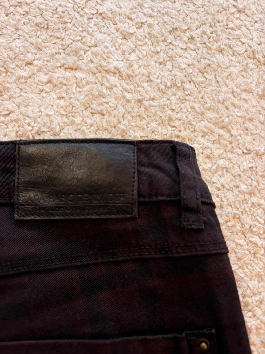 🖤🍷 Pantalon Zara Basic Denim Noir/Bordeaux - Original & Confortable