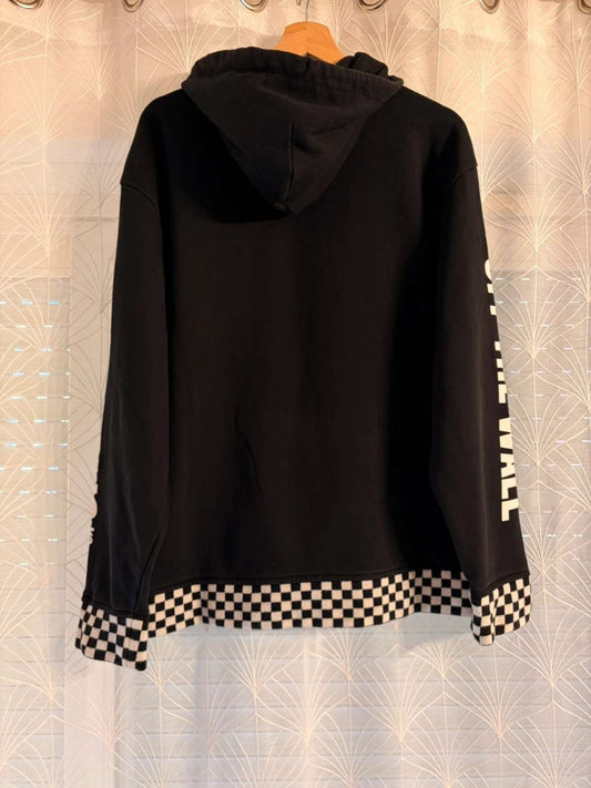 🖤🤍 Vans Black Hoodie - Streetwear & Comfort
