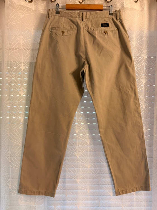 Pantalon Banana Republic Gavin Straight Fit Gris - 35/32
