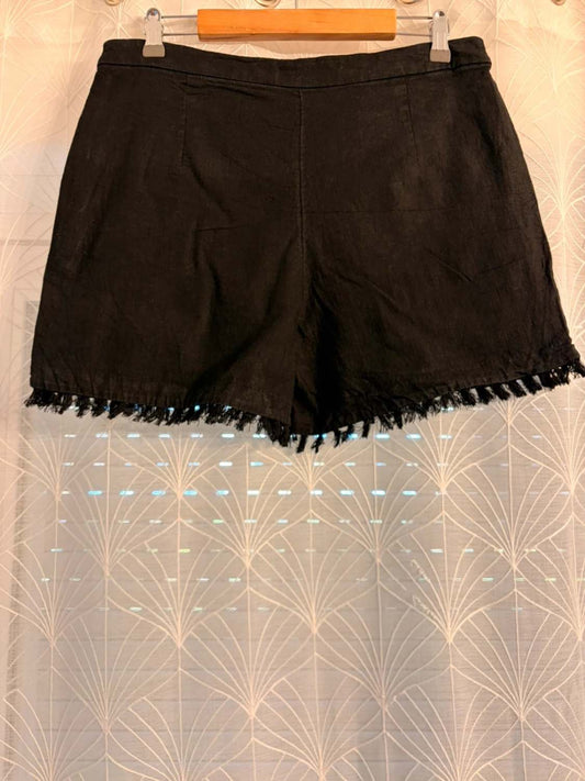 🌿 Short Banana Republic Noir Lin - Léger & Élégant