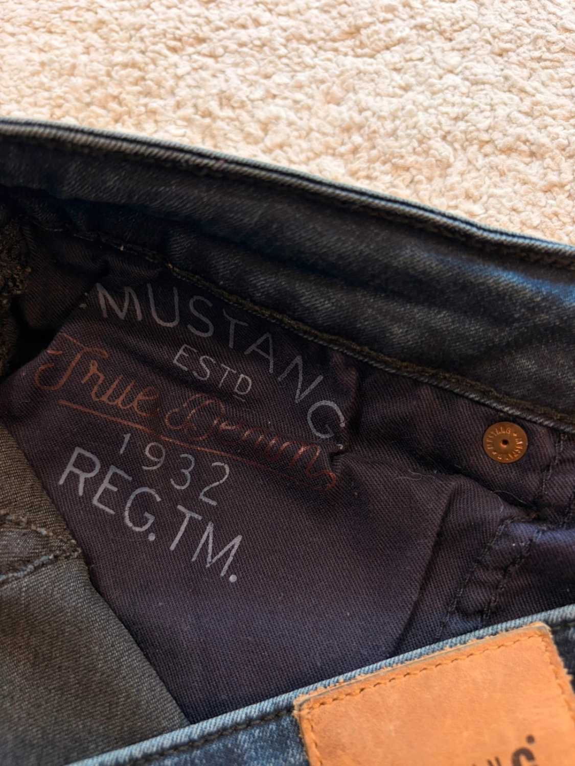 Jean Slim Mustang Jeans Sissy Bleu Foncé Taille 46 Excellent État