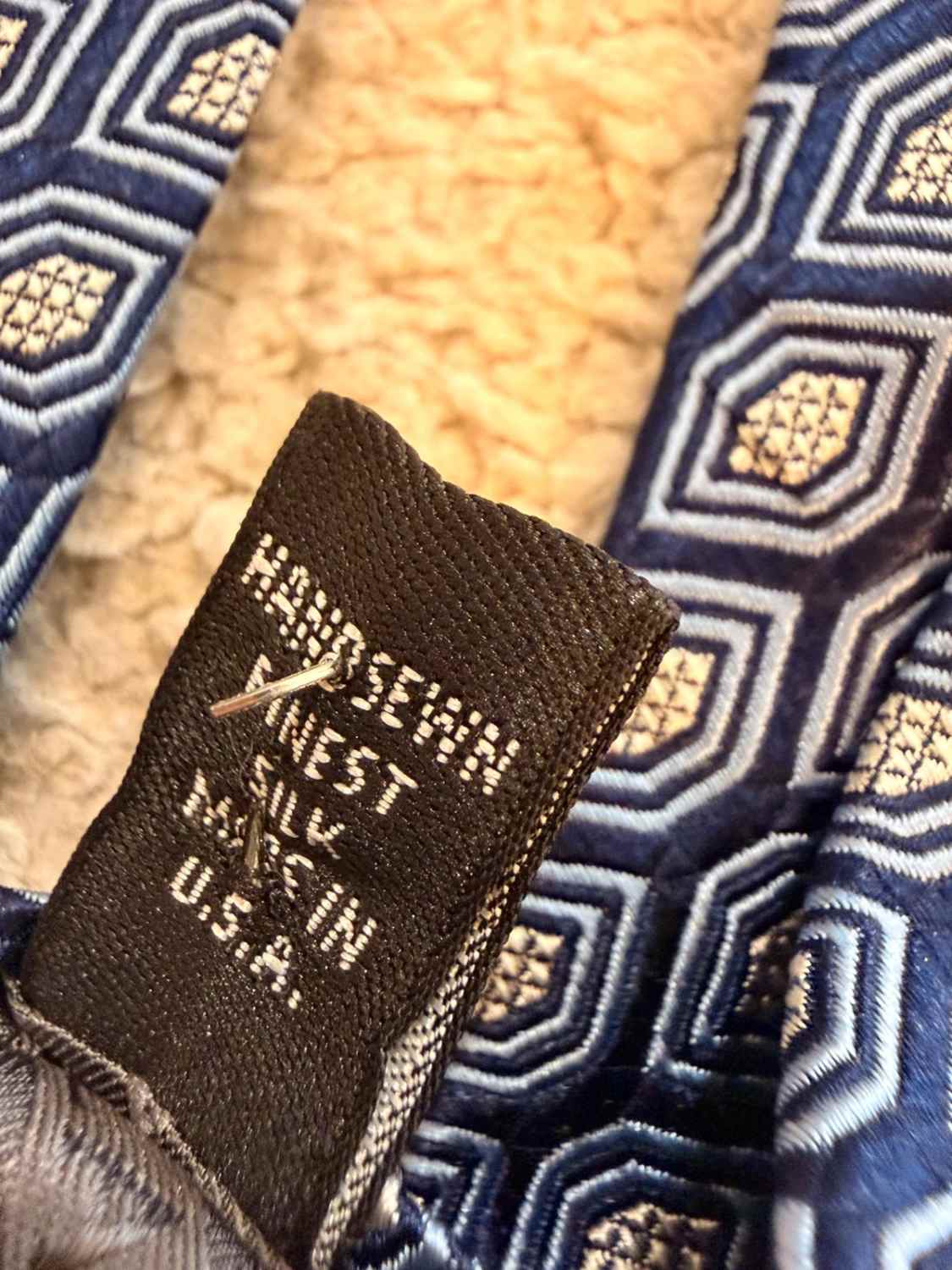 👔 Cravate Robert Talbott - Soie Marine & Gris