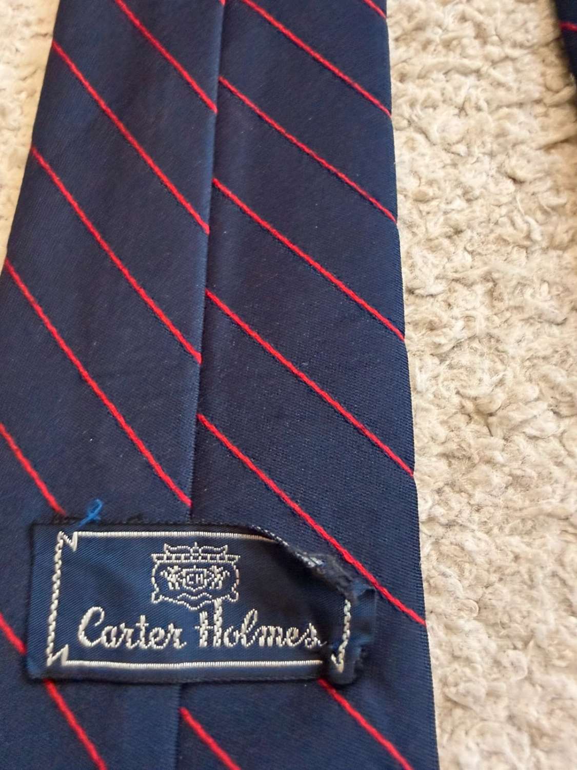 👔 Cravate Carter Holmes - Rayures Marine & Rouge