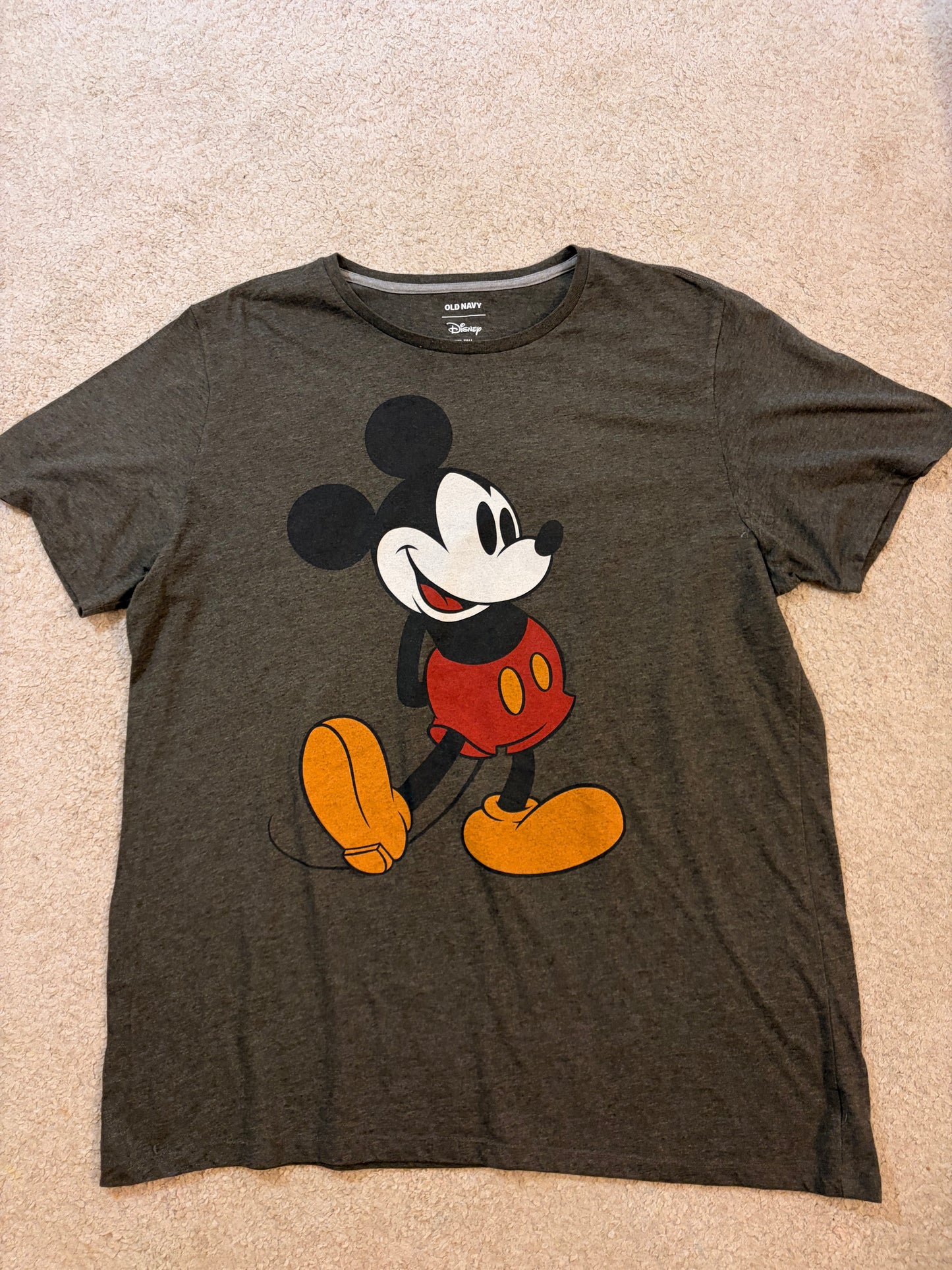 T-shirt Disney x Old Navy Mickey Mouse Vintage Gris Anthracite – Mixte – Taille XXL Tall