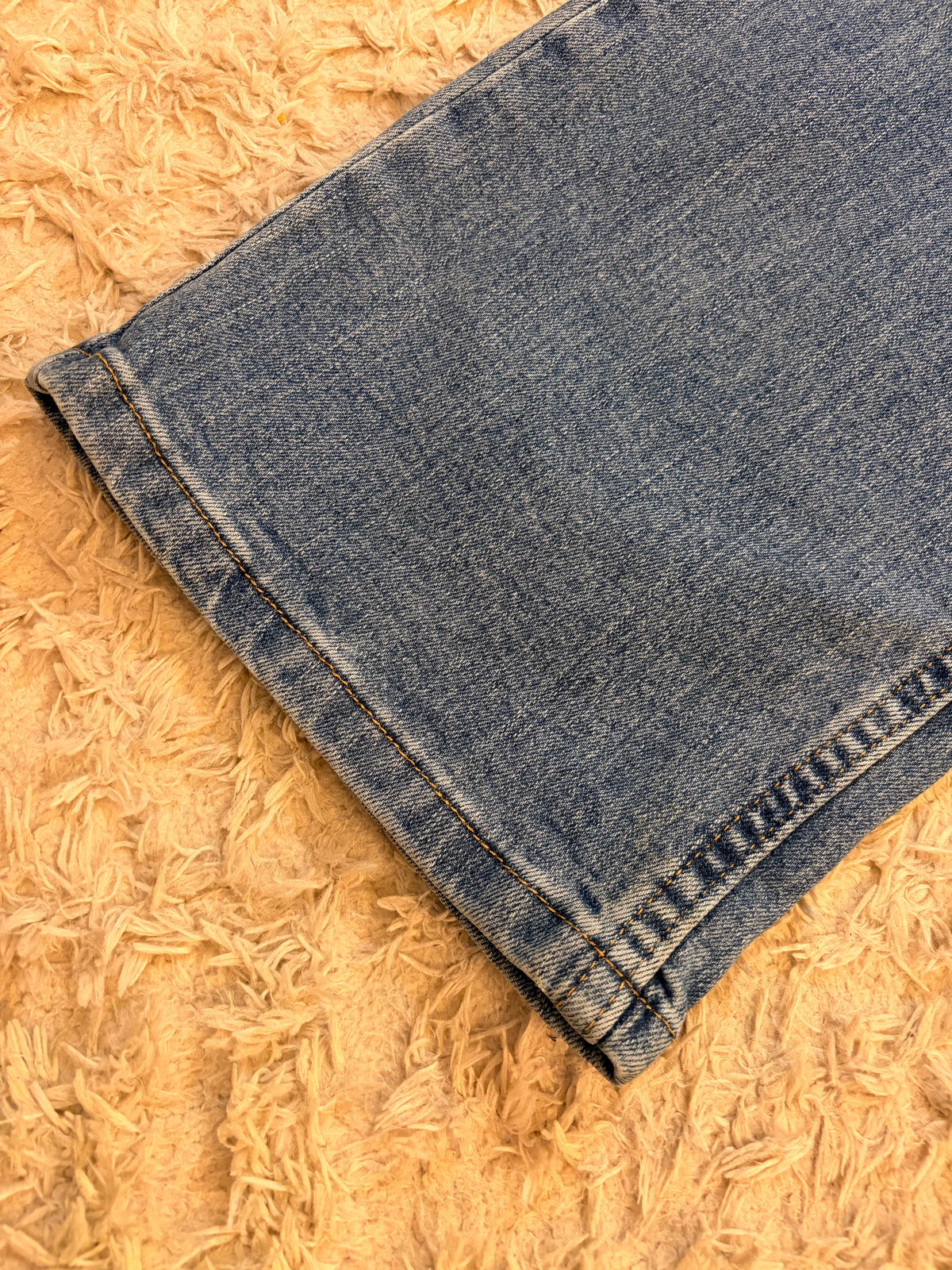 Jean Wrangler Authentics Regular Fit Bleu Moyen Délavé Coton Polyester Élasthanne W36/L29 (FR 44-46) – Homme – Très Bon état