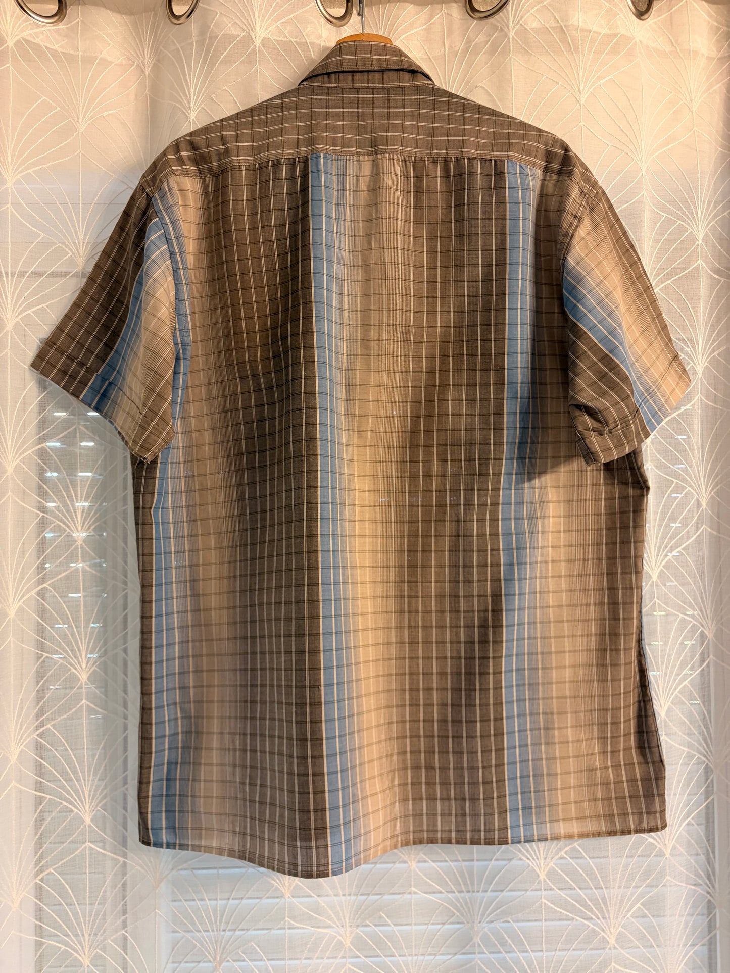 Chemise Pierre Cardin Manches Courtes Carreaux & Rayures Bleu / Brun – Taille L