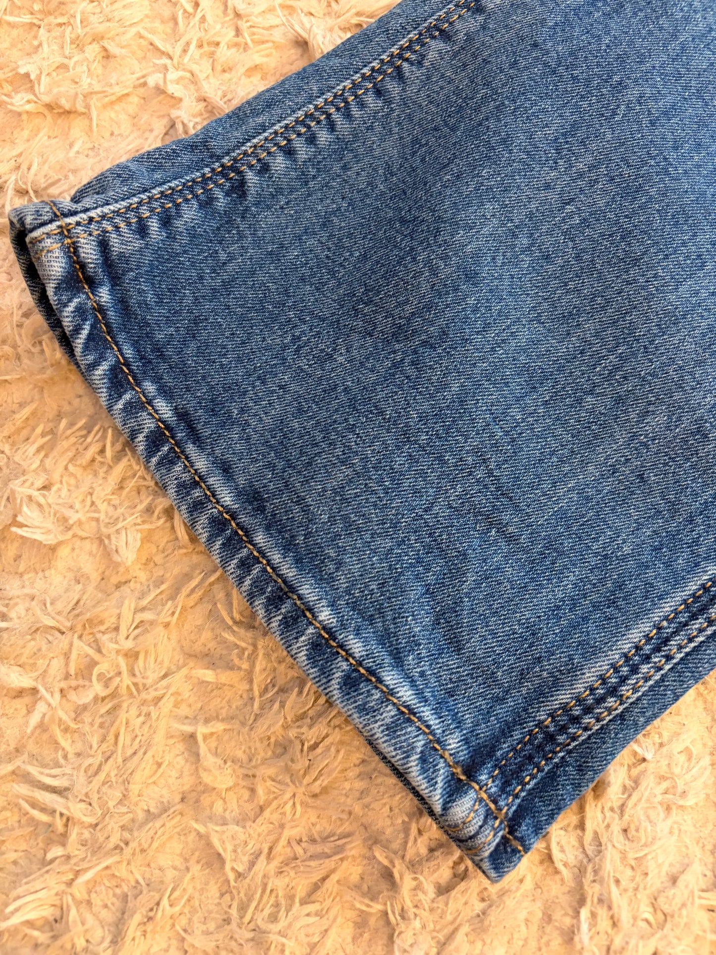 Jean Wrangler Regular Fit Bleu Moyen Délavage Naturel 98% Coton 2% Élasthanne Stretch W34/L32 – Homme – Taille 44