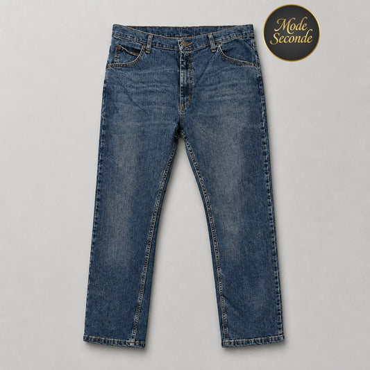 Jean Wrangler Authentics Flex Regular Straight bleu moyen délavage classique 88% coton 12% polyester spandex stretch W38/L32 – Homme – Taille 48 | Mode Seconde
