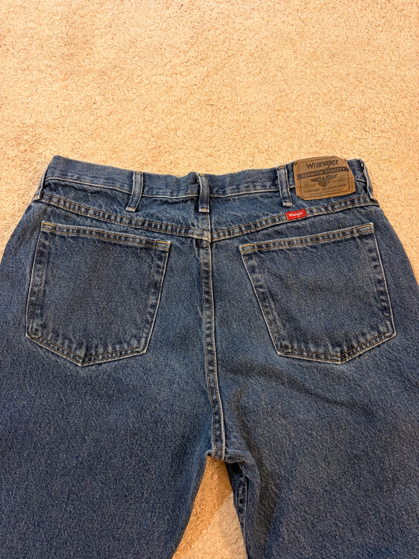 Jean Wrangler Premium Quality Bleu Foncé Straight Fit – Taille W36 L30 | Seconde Main
