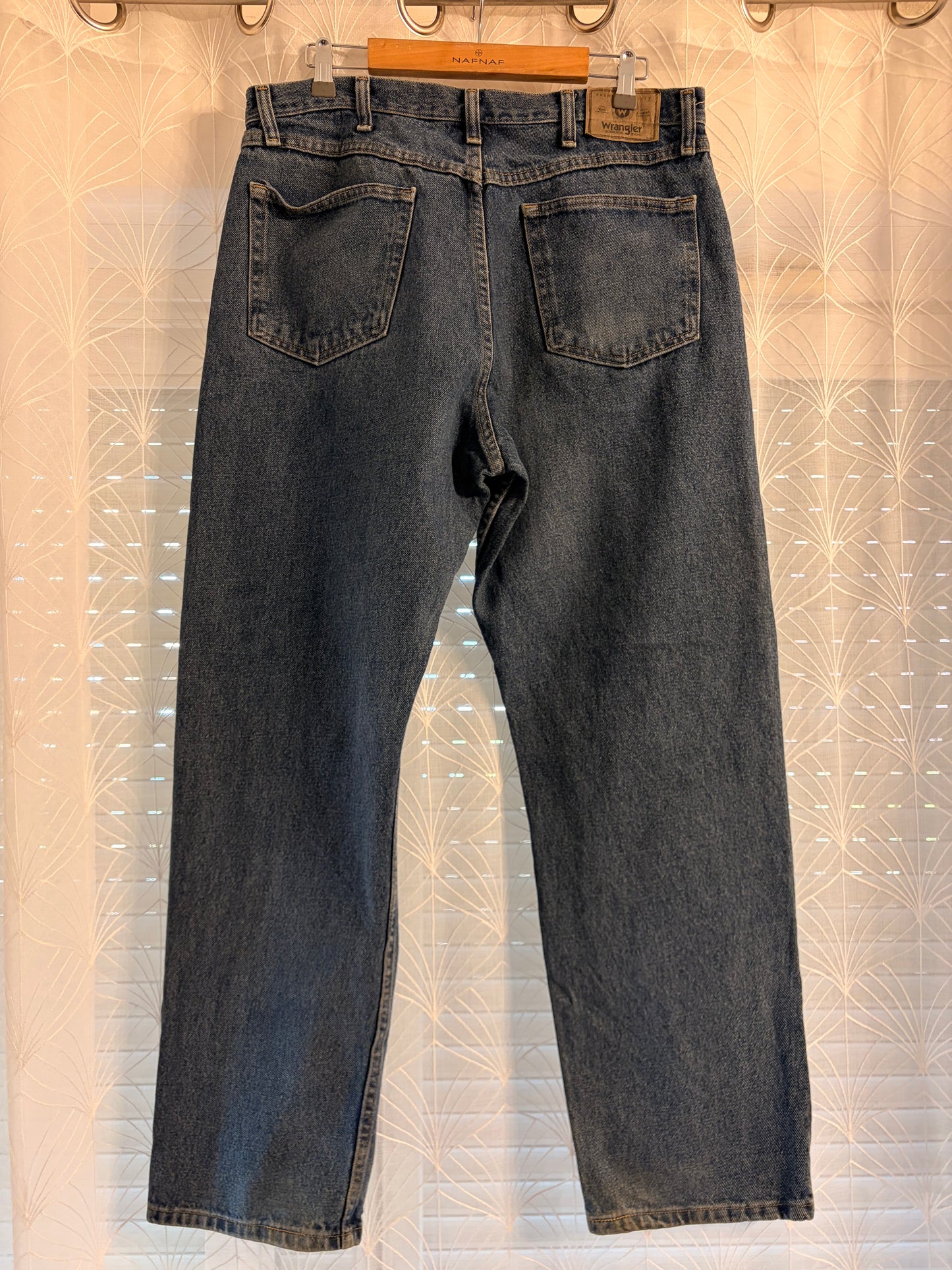 Jean Wrangler Premium Quality Relaxed Fit Bleu Stonewash 100% Coton – Homme – Taille W35/L32