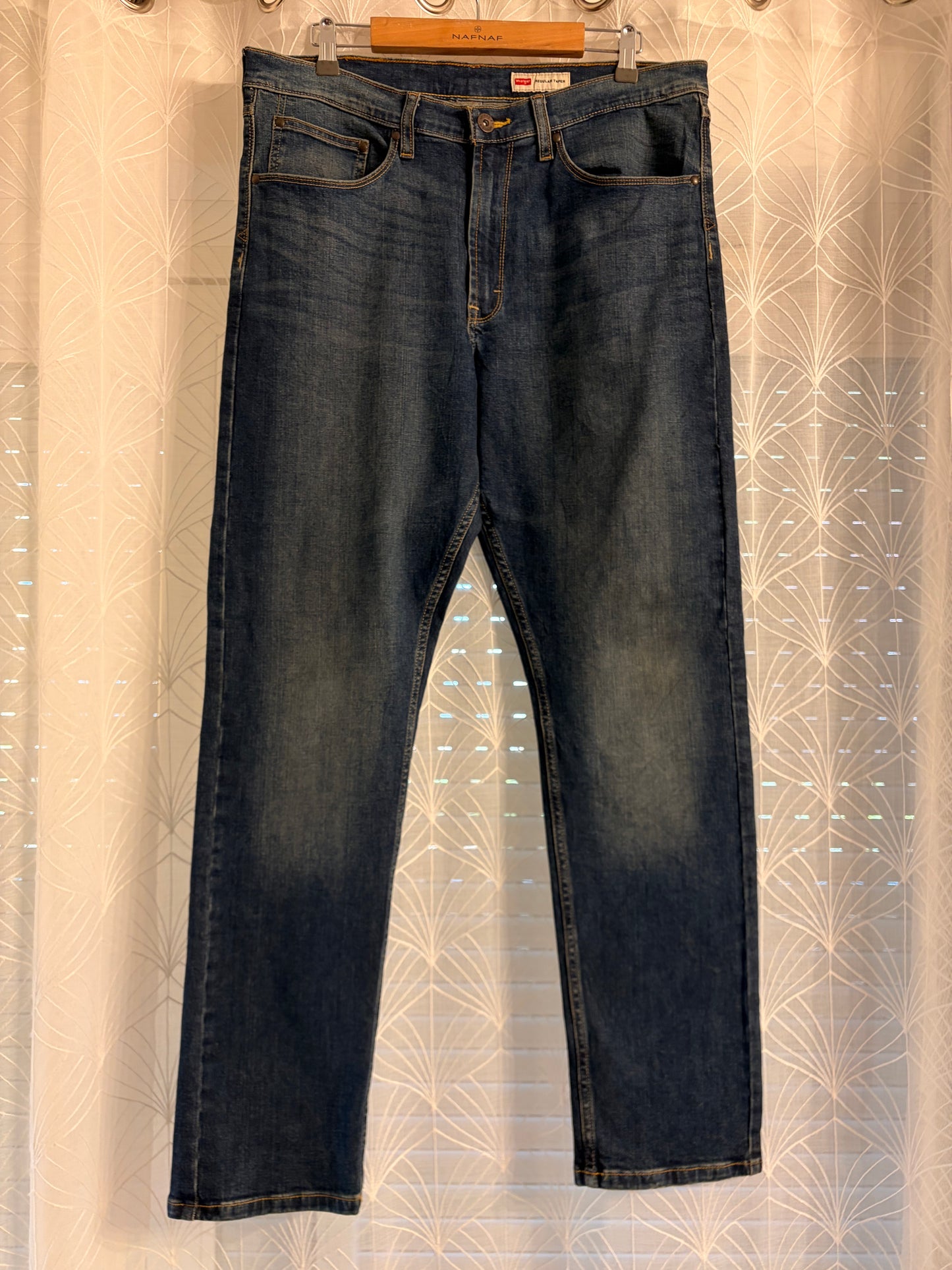 Jean Wrangler Premium Quality Bleu Foncé Stretch Regular Taper – Taille W34 L32 | Seconde Main