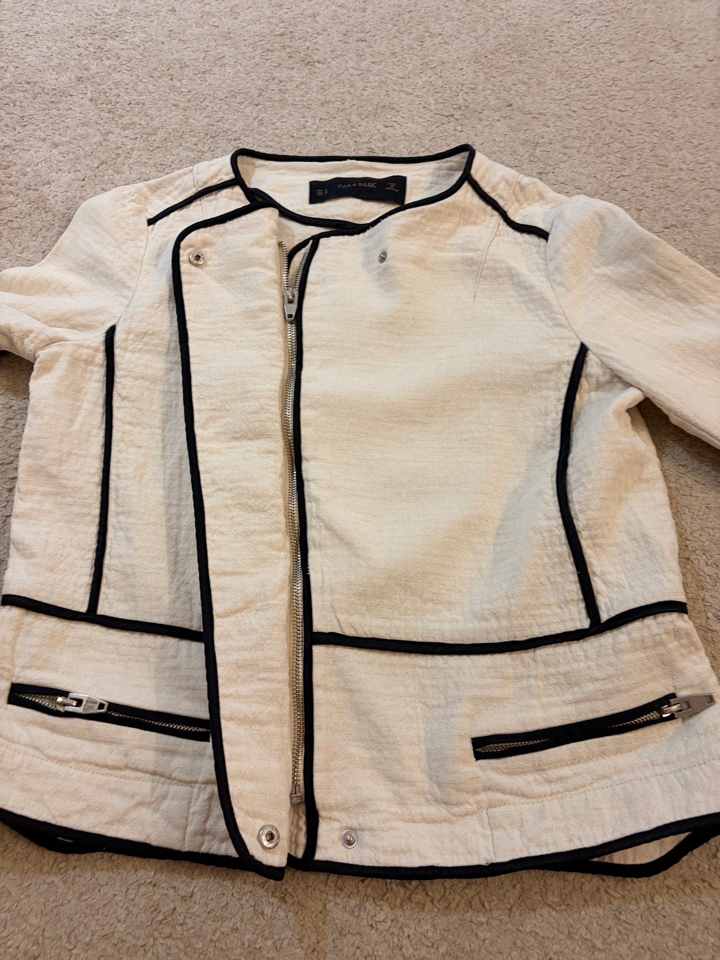 Veste Courte Zara Basic Écru Liserés Noirs Coton Texturé – Taille M Femme | Seconde Main