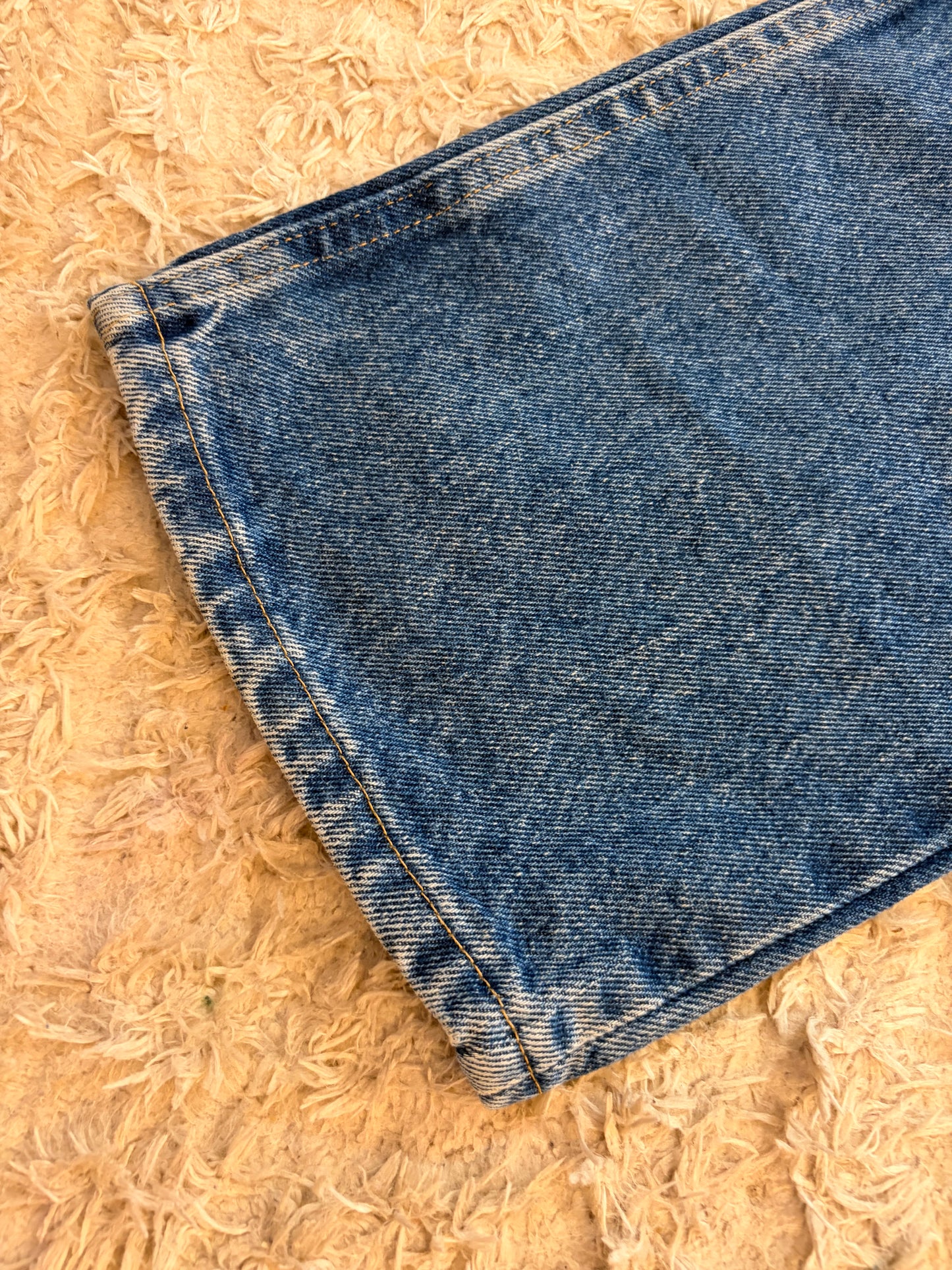 Jean Wrangler Authentics Regular Straight Bleu Moyen Stonewash 100% Coton W34/L30 Patch Arrière – Homme – Taille 44