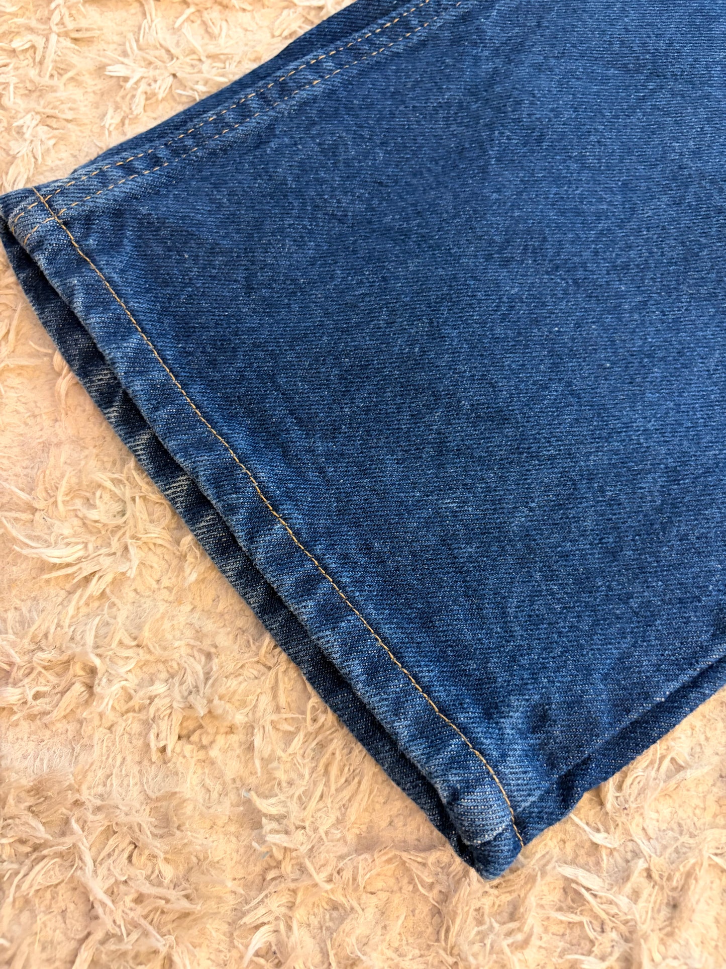 Jean Wrangler Rugged Wear Bleu Foncé Indigo 100% Coton Lourd Bouton Logoté Rivets Cuivre W40/L29 – Homme – Taille 50