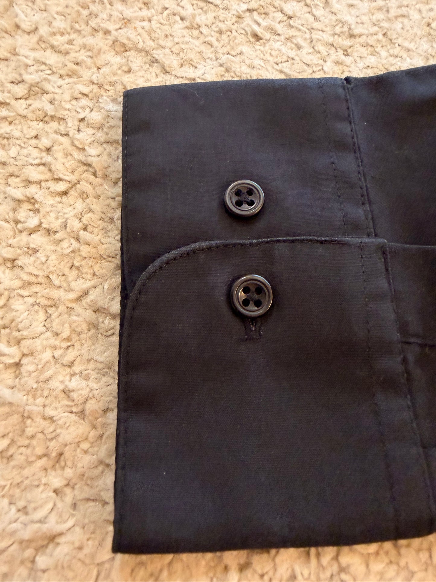 Chemise Pierre Cardin Manches Longues Noire – Taille L (16-16½)