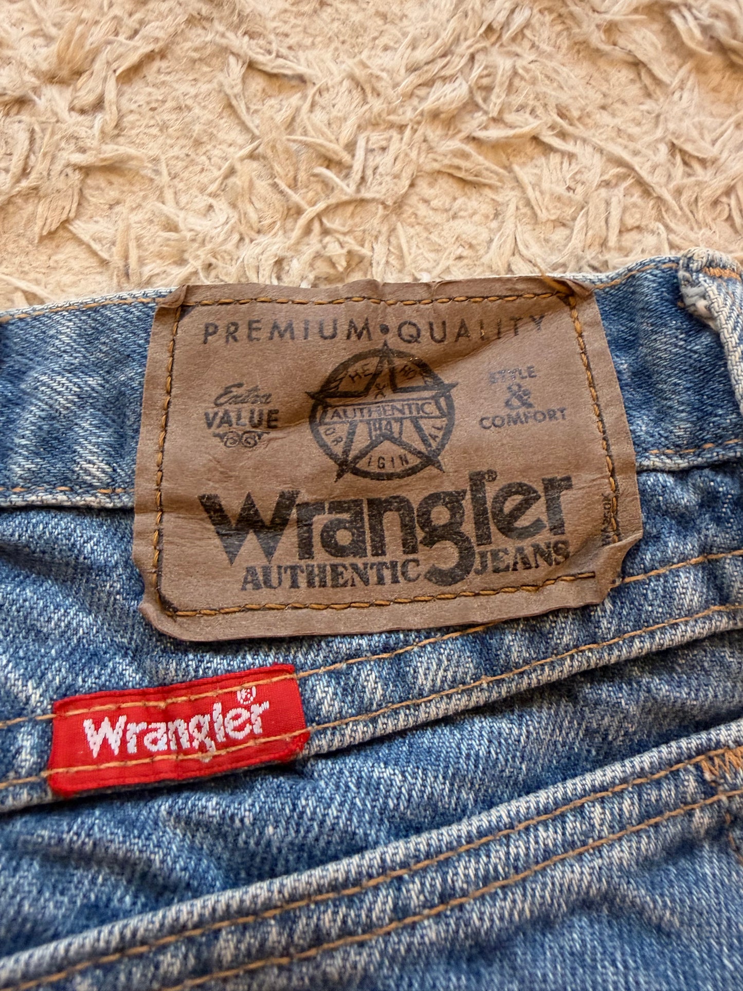 Jean Wrangler Authentic Vintage Made in USA Droit Bleu Délavé 100% Coton – Homme – Taille W40/L29 (50)