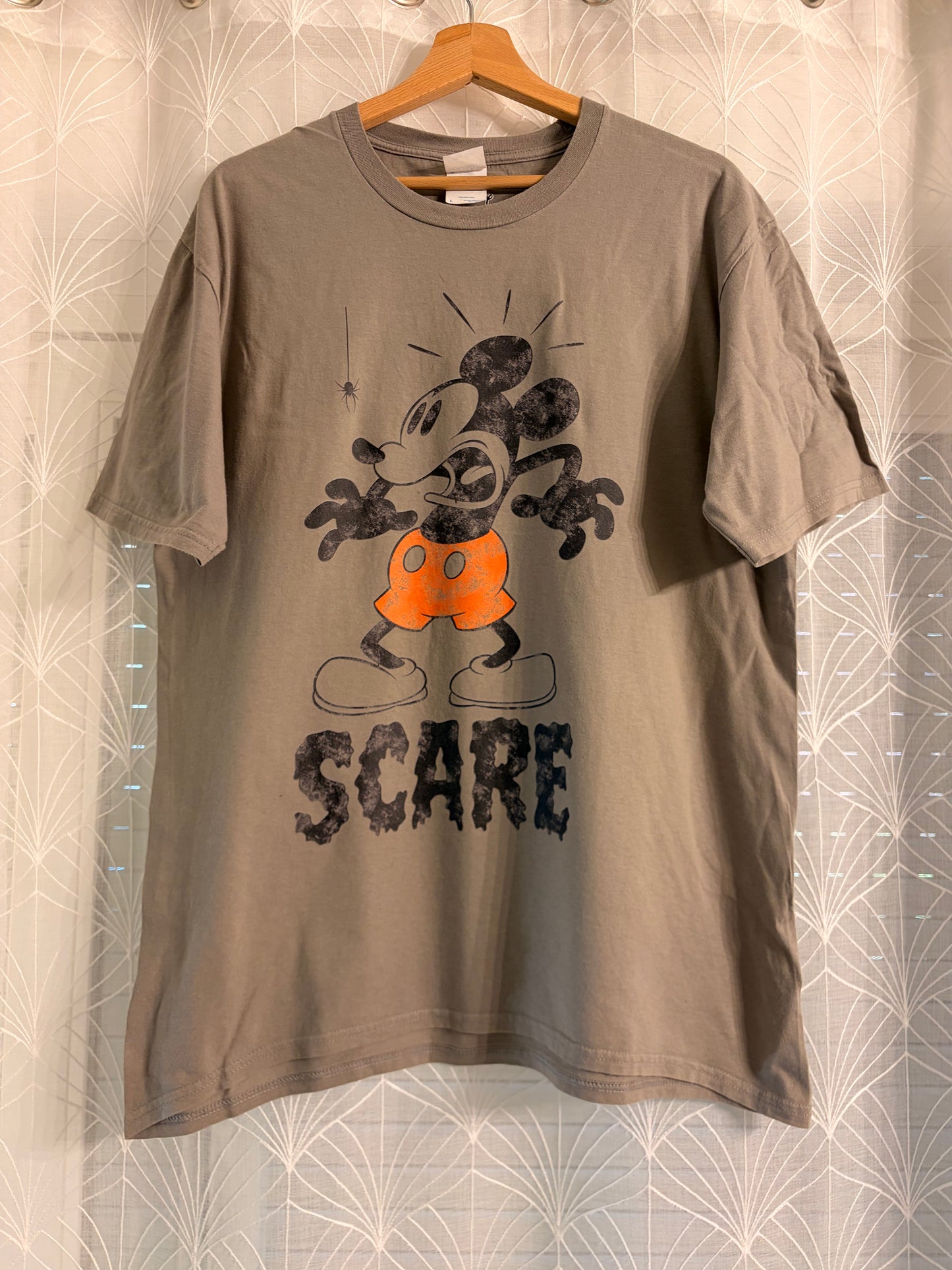 T-shirt Disney Mickey Mouse Halloween Scare Marron Taupe 100% Coton – Taille L | Seconde Main