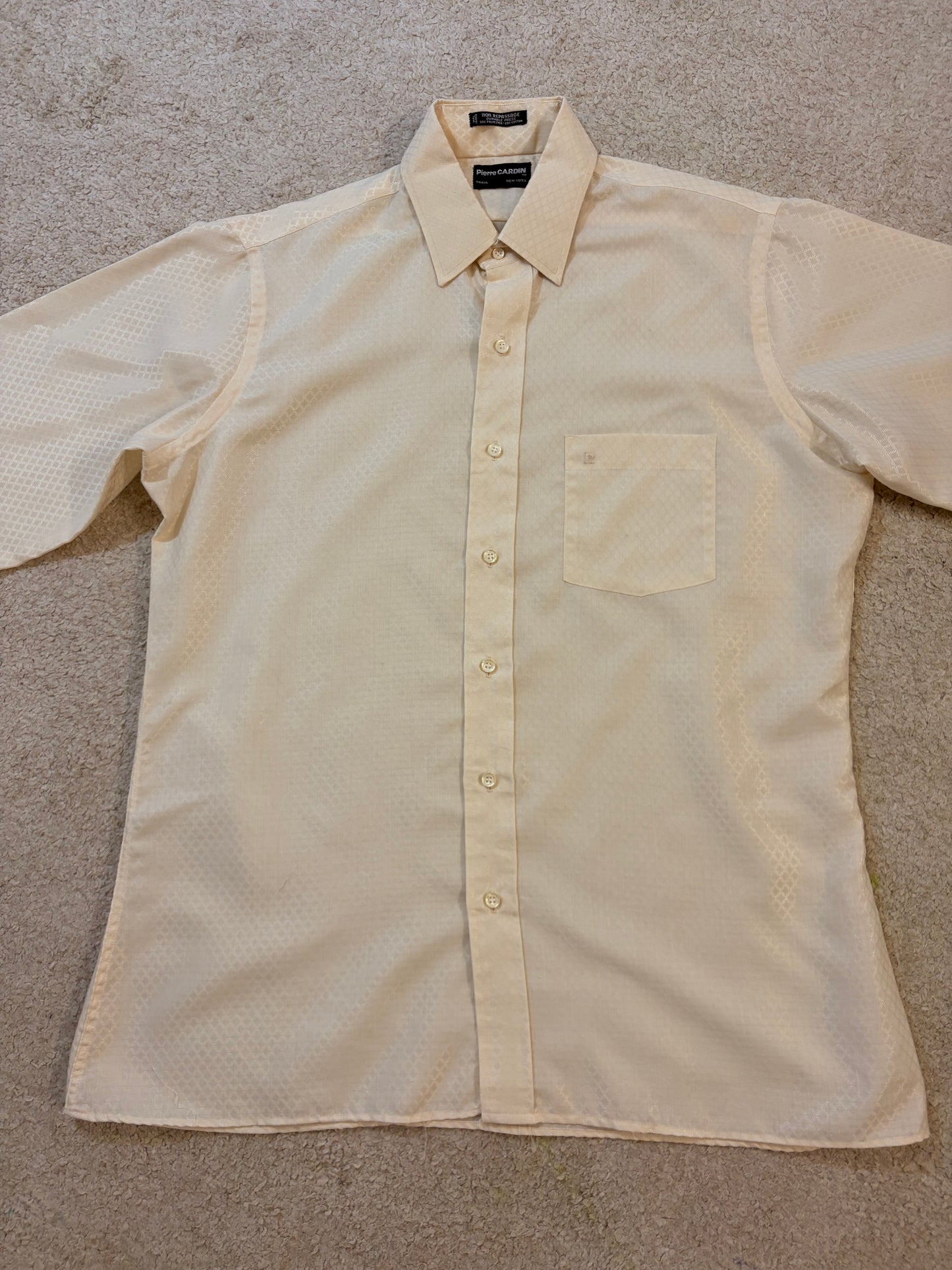Chemise Pierre Cardin Crème Texturée Jacquard Non-Iron Manches Longues – Homme – Taille 16 (M/L)