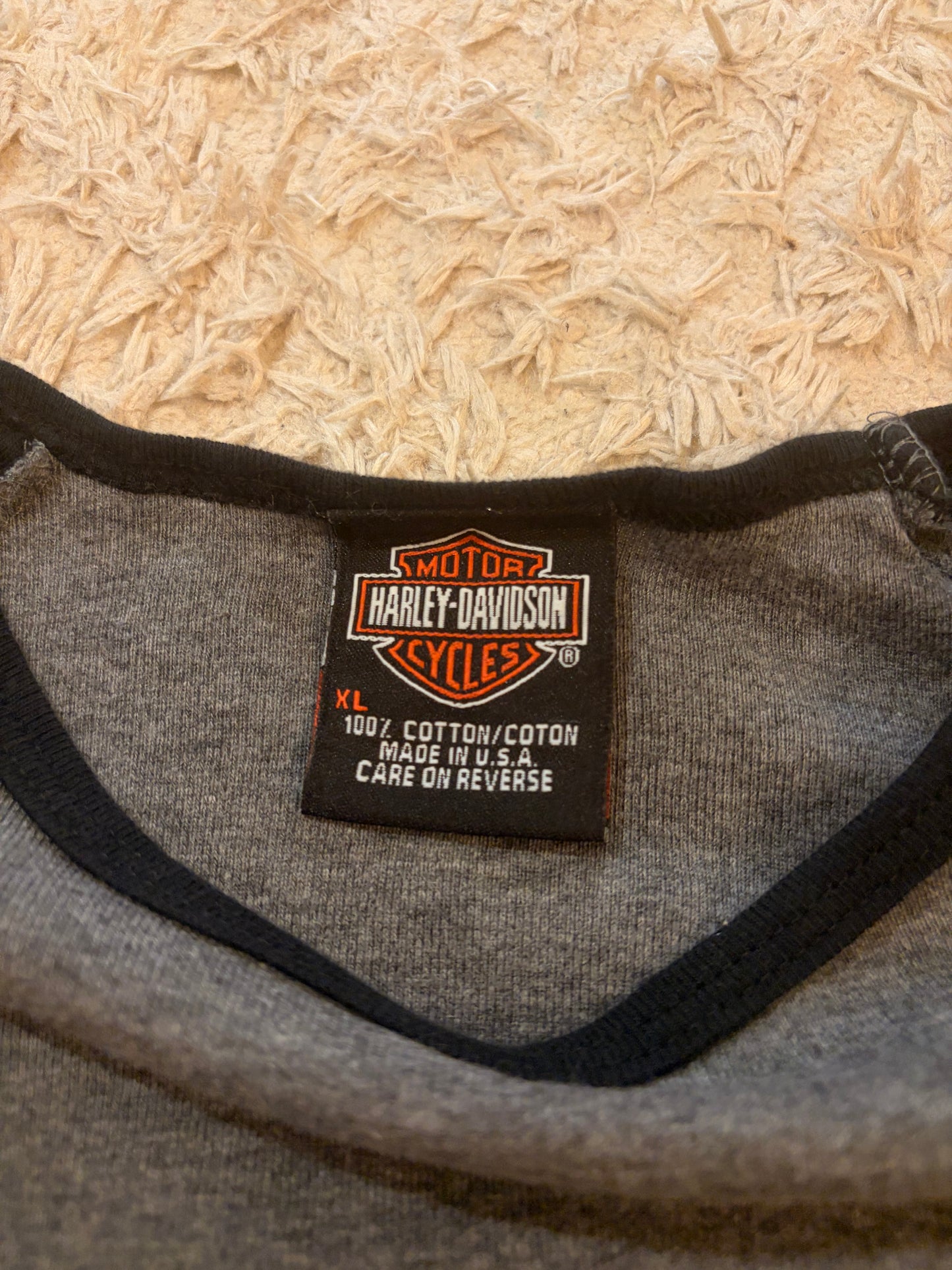 T-shirt Raglan Harley-Davidson Vintage 2004 La Crosse Area Onalaska Wisconsin Gris Chiné/Noir Manches 3/4 100% Coton Made in USA – Femme – Taille M/L