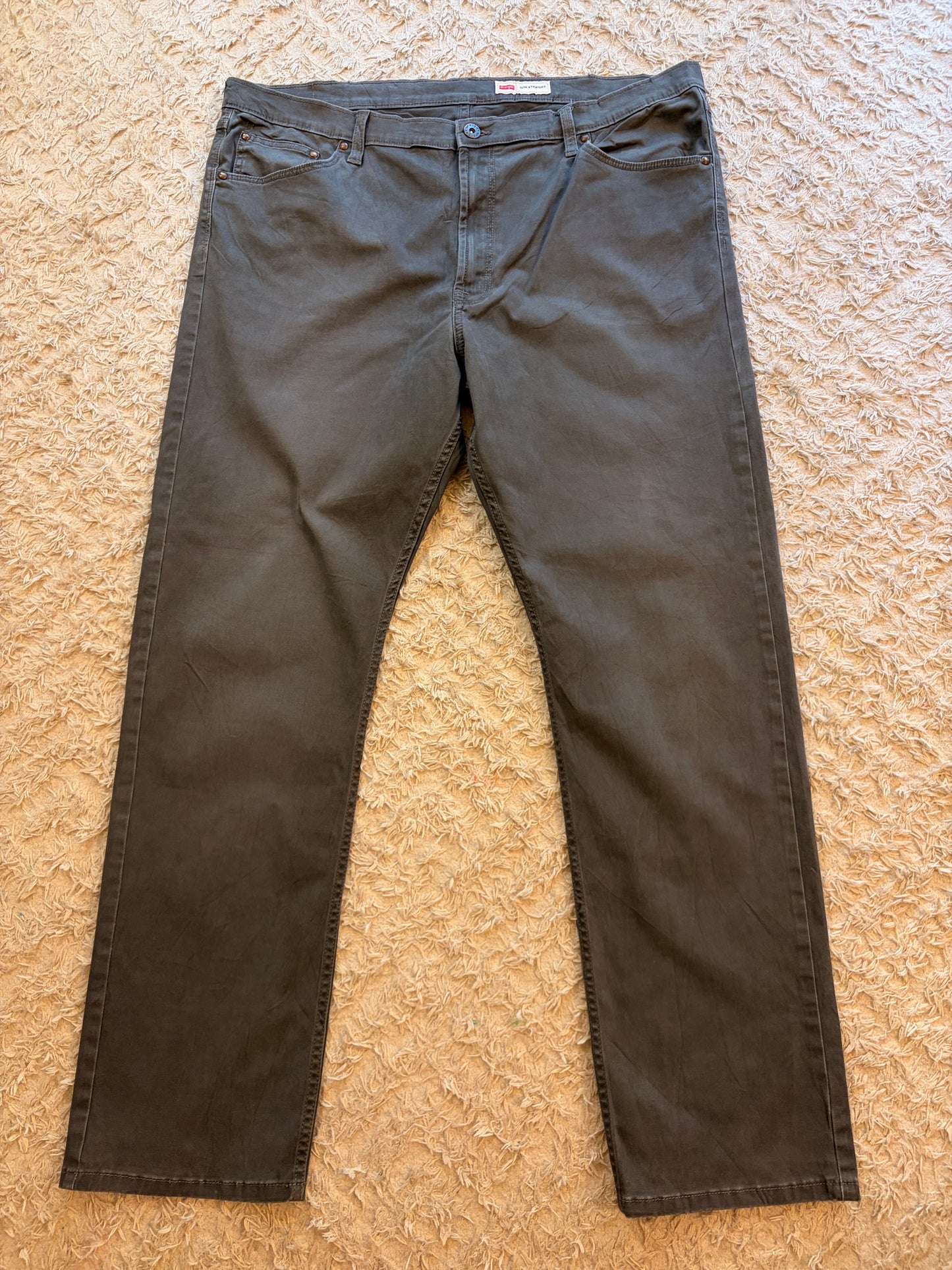 Pantalon Wrangler Premium Quality Slim Straight Gris Anthracite Foncé Délavé Coton Élasthanne Coupe Ajustée Droite Grande Taille – Homme – Taille 54