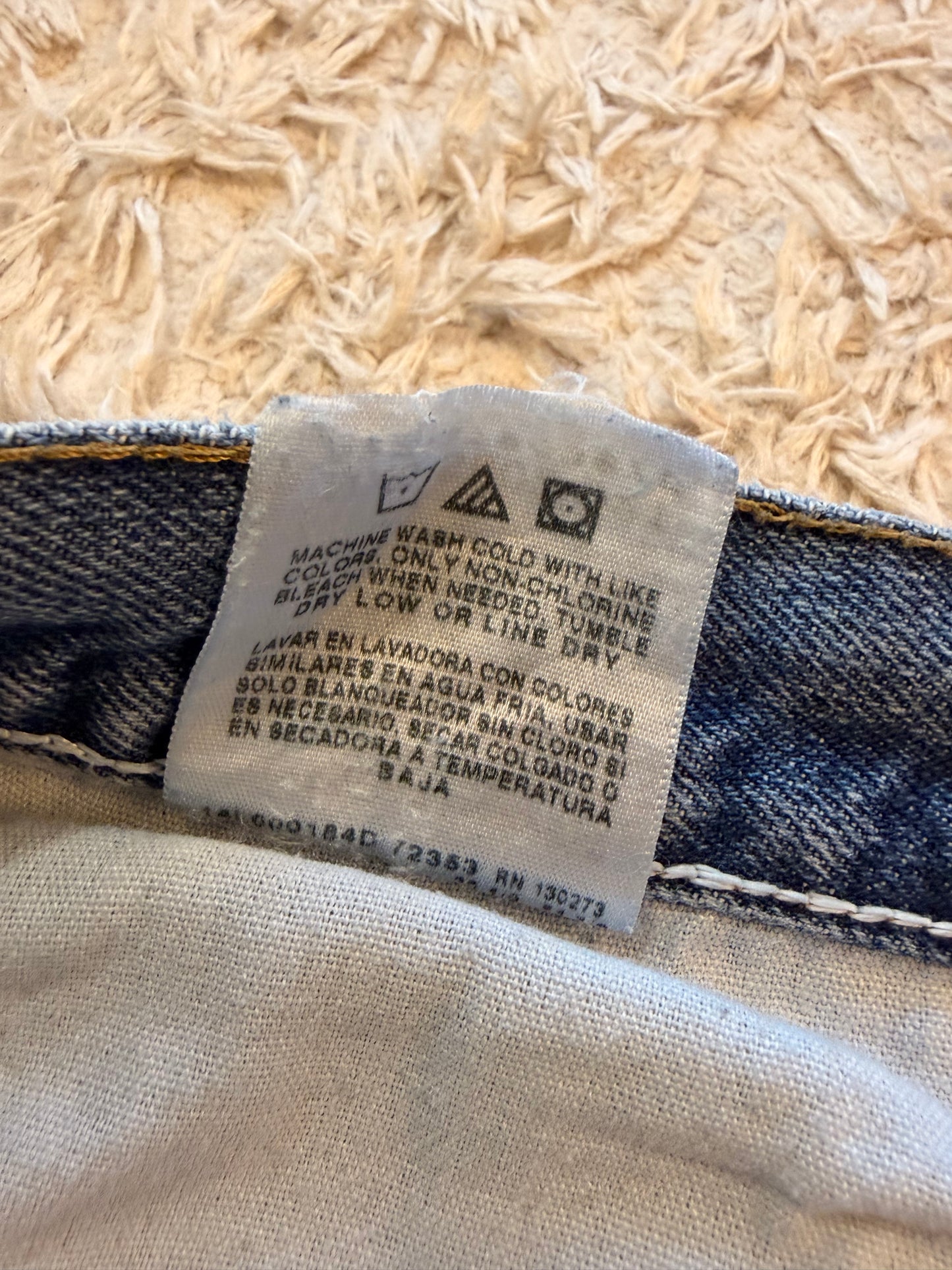 Jean Wrangler Authentic Relaxed Fit Bleu Moyen Délavé 100% Coton W38/L30 – Homme – Taille 48