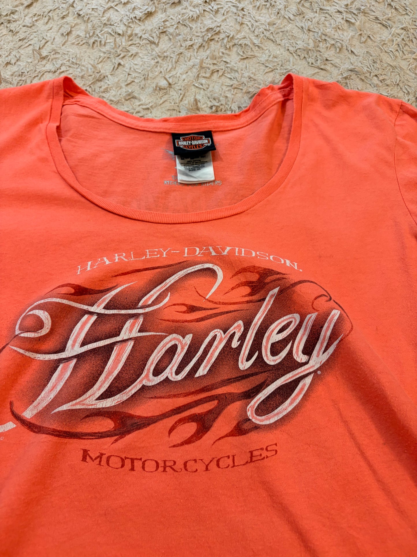 T-shirt Manches Longues Harley-Davidson Glendale California Love Ride Orange Corail Flammes Rétro Passes-Pouces 100% Coton – Femme – Taille XL