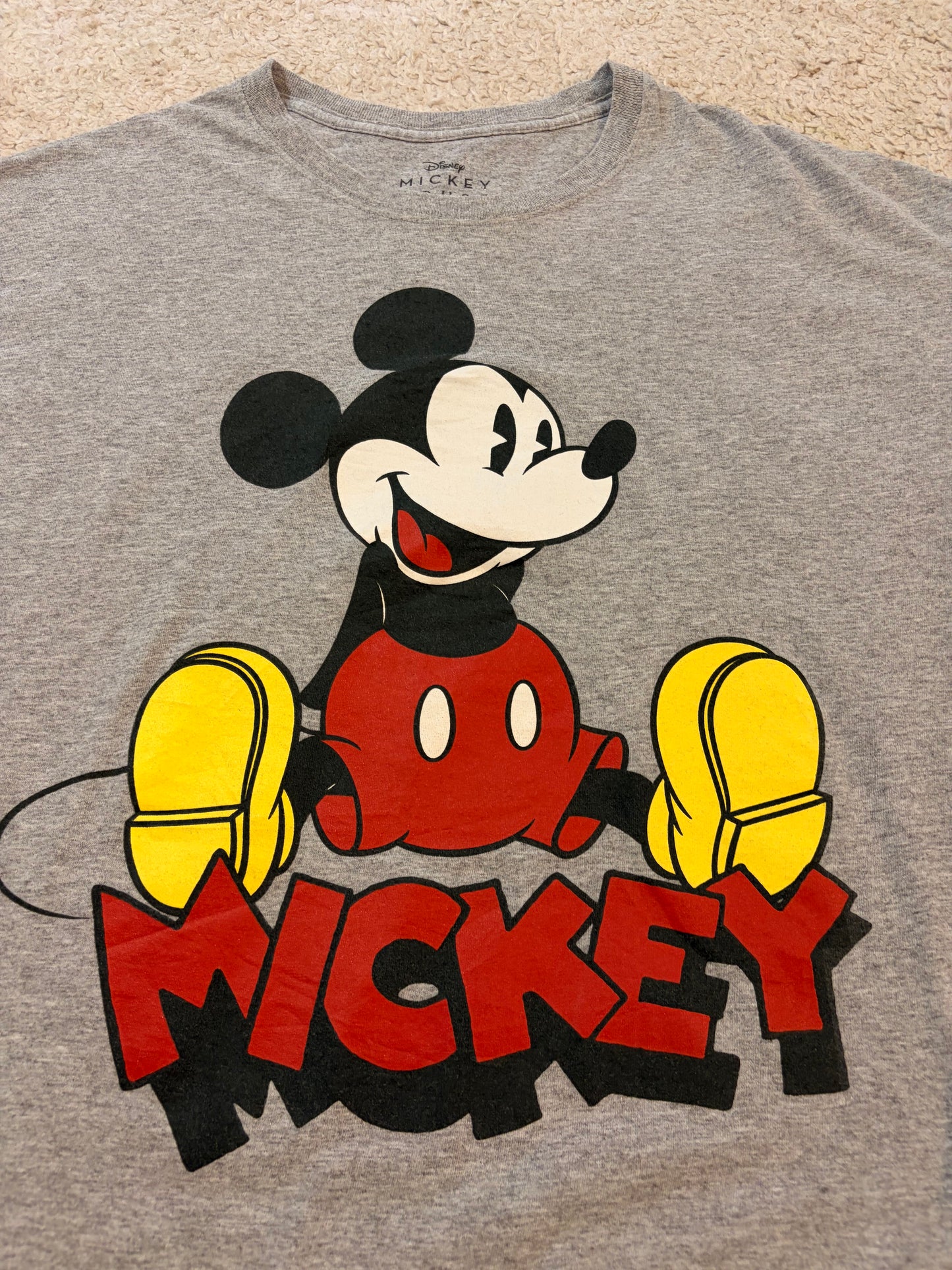 T-shirt Disney Mickey Mouse Gris – Taille M | Seconde Main