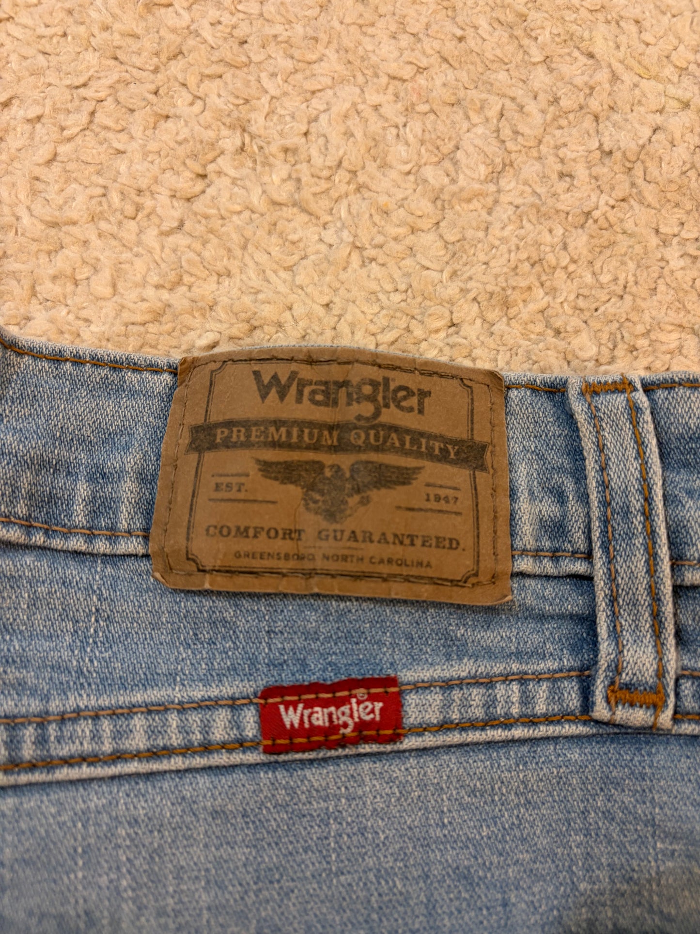 Jean Wrangler Premium Quality Bleu Clair Stretch Relaxed Bootcut – Taille W29 L30 | Seconde Main