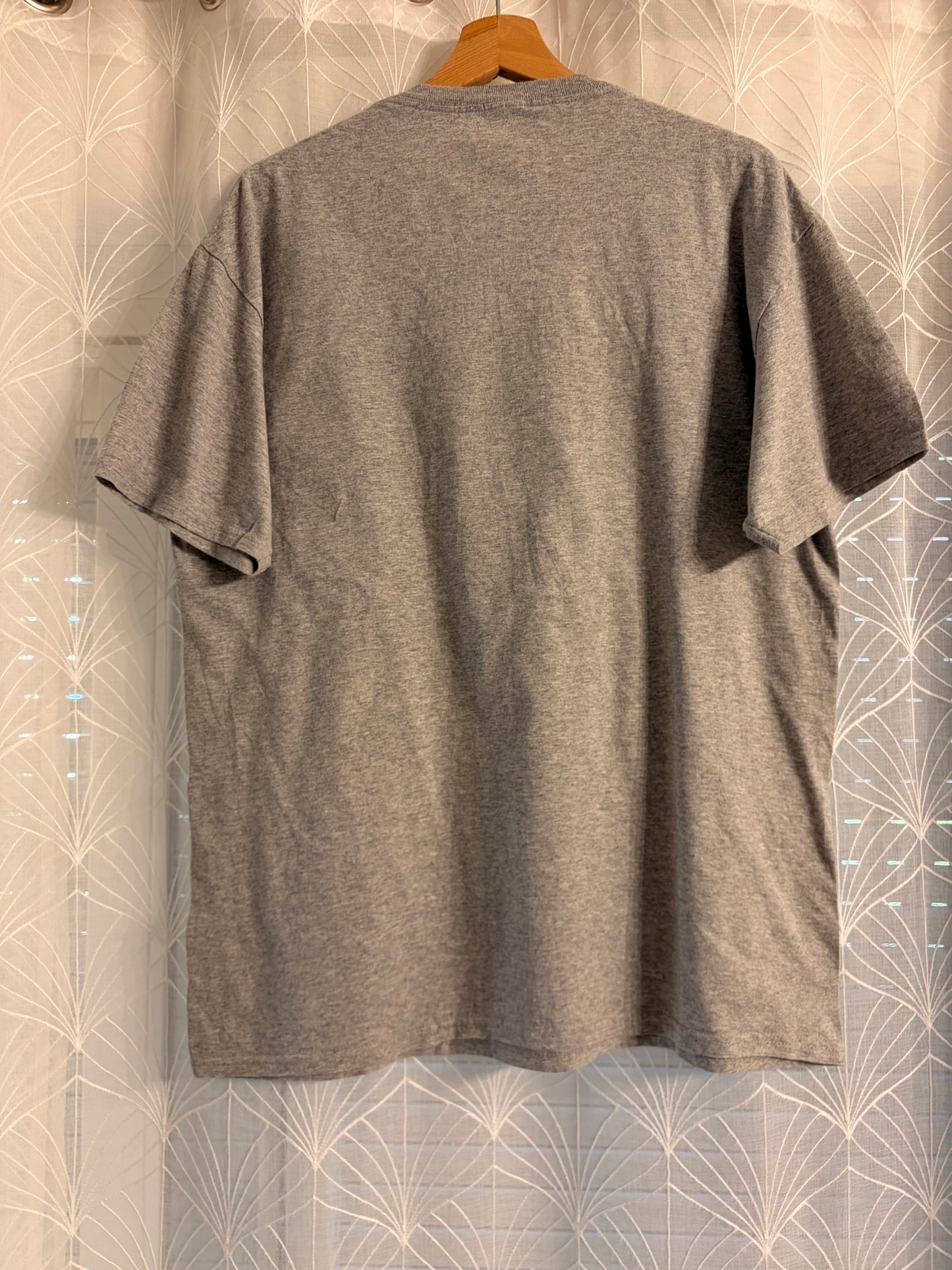 T-shirt Disney Parks « Mickey Through The Years » Évolution – Gris Chiné – Taille L