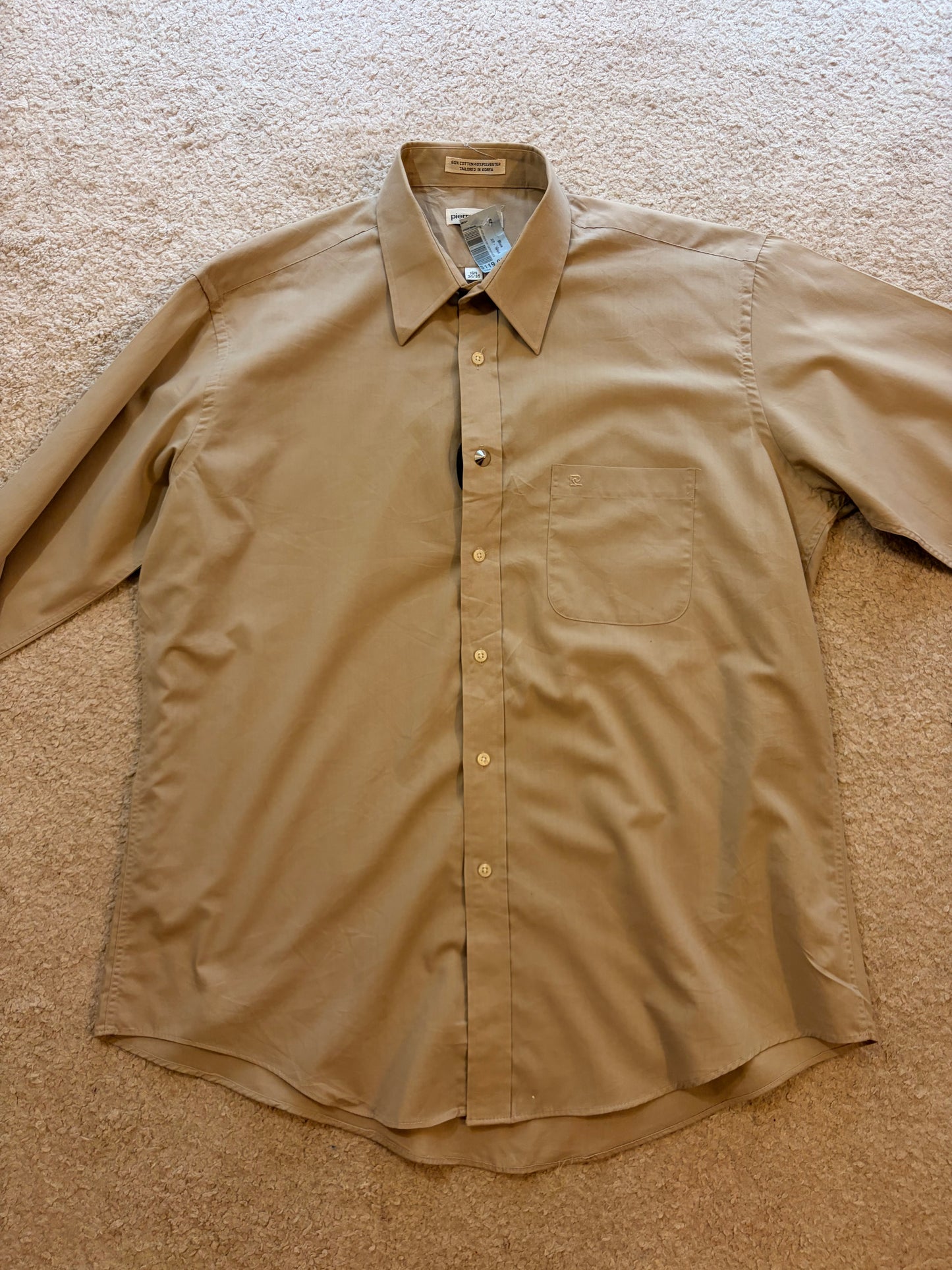 Chemise Pierre Cardin Beige Manches Longues – Neuve avec Étiquette – Taille L (16½)
