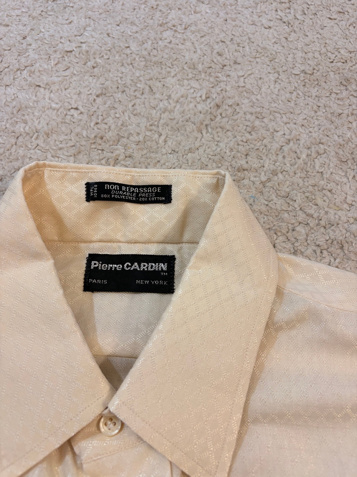 Chemise Pierre Cardin Crème Texturée Jacquard Non-Iron Manches Longues – Homme – Taille 16 (M/L)