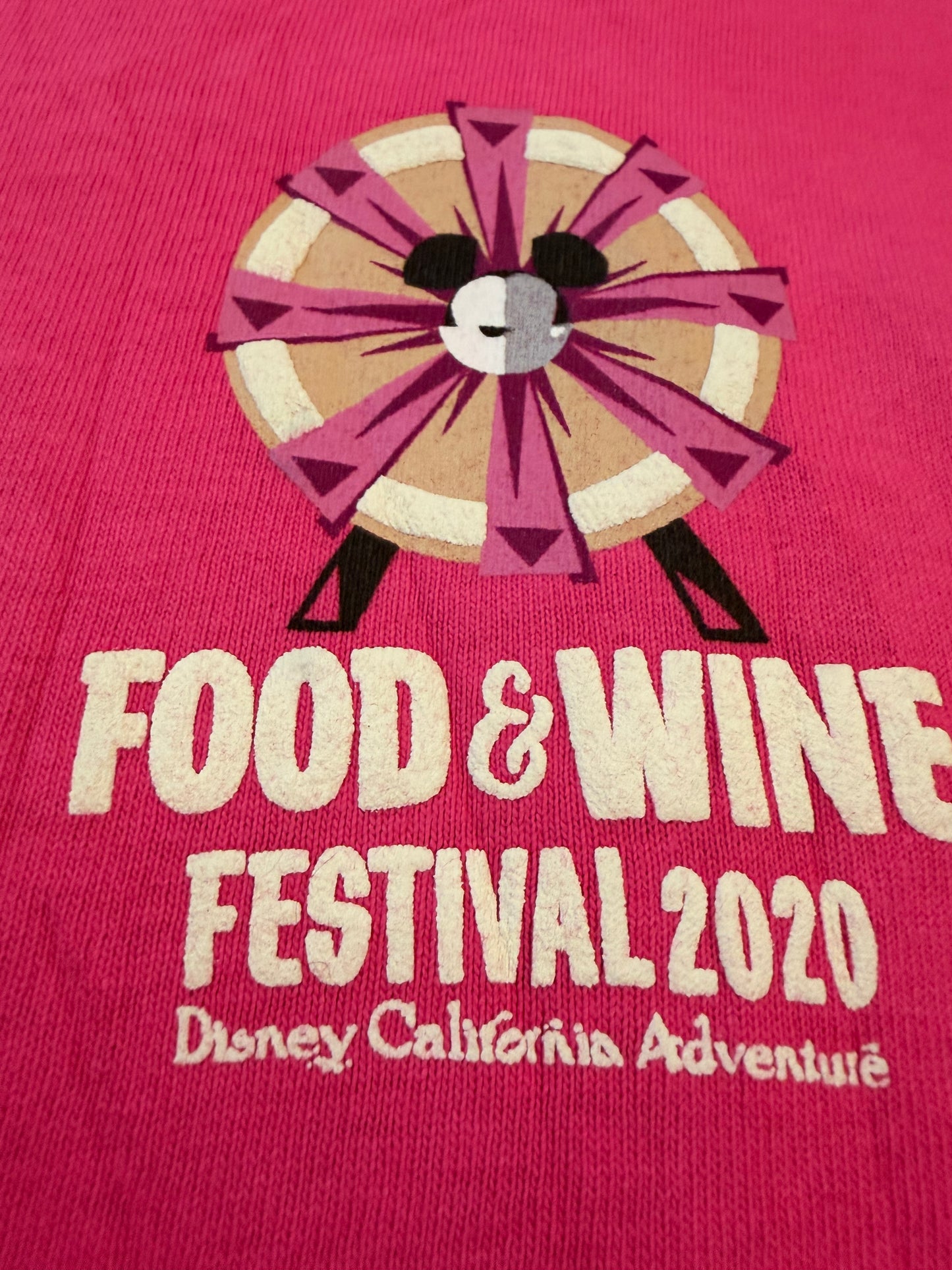 Spirit Jersey Disney Parks EPCOT Food & Wine Festival Mickey Chef Rose Fuchsia – Oversize – Taille M