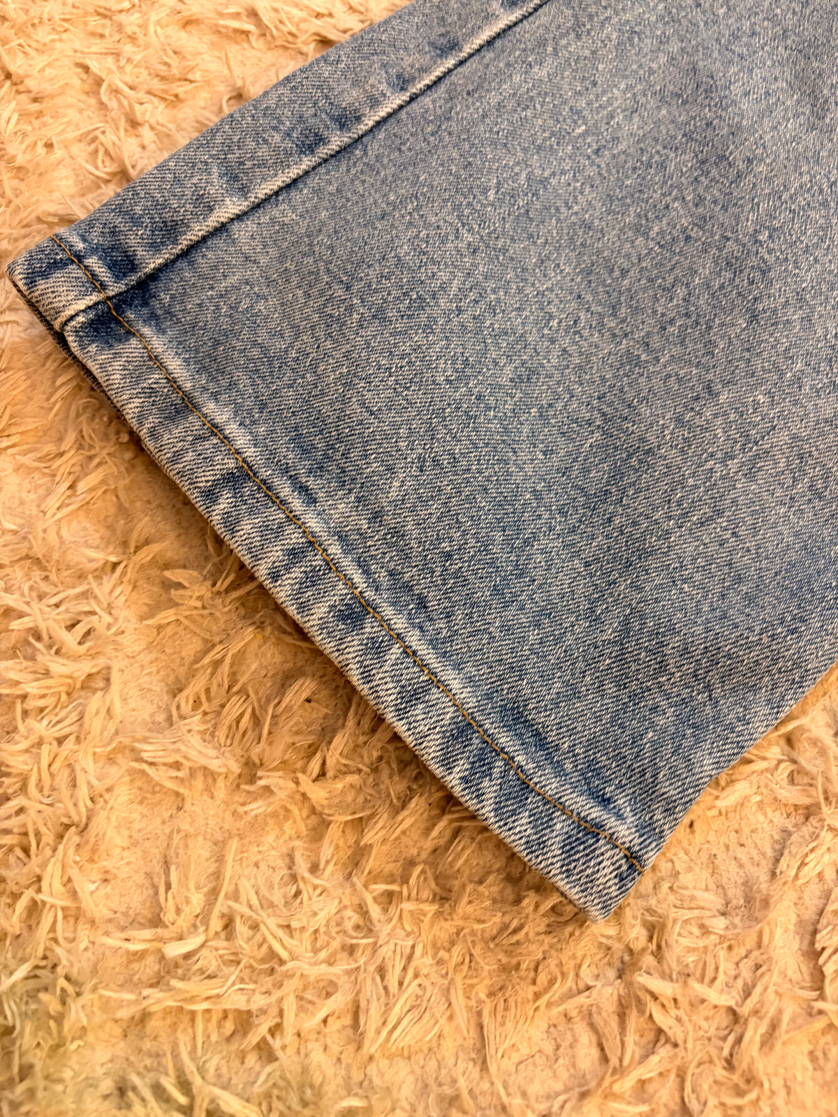 Jean Wrangler Premium Quality Classic Straight Bleu Clair Délavé 99% Coton Spandex W44/L32 (FR 52-54) – Homme Grande Taille – Très Bon état