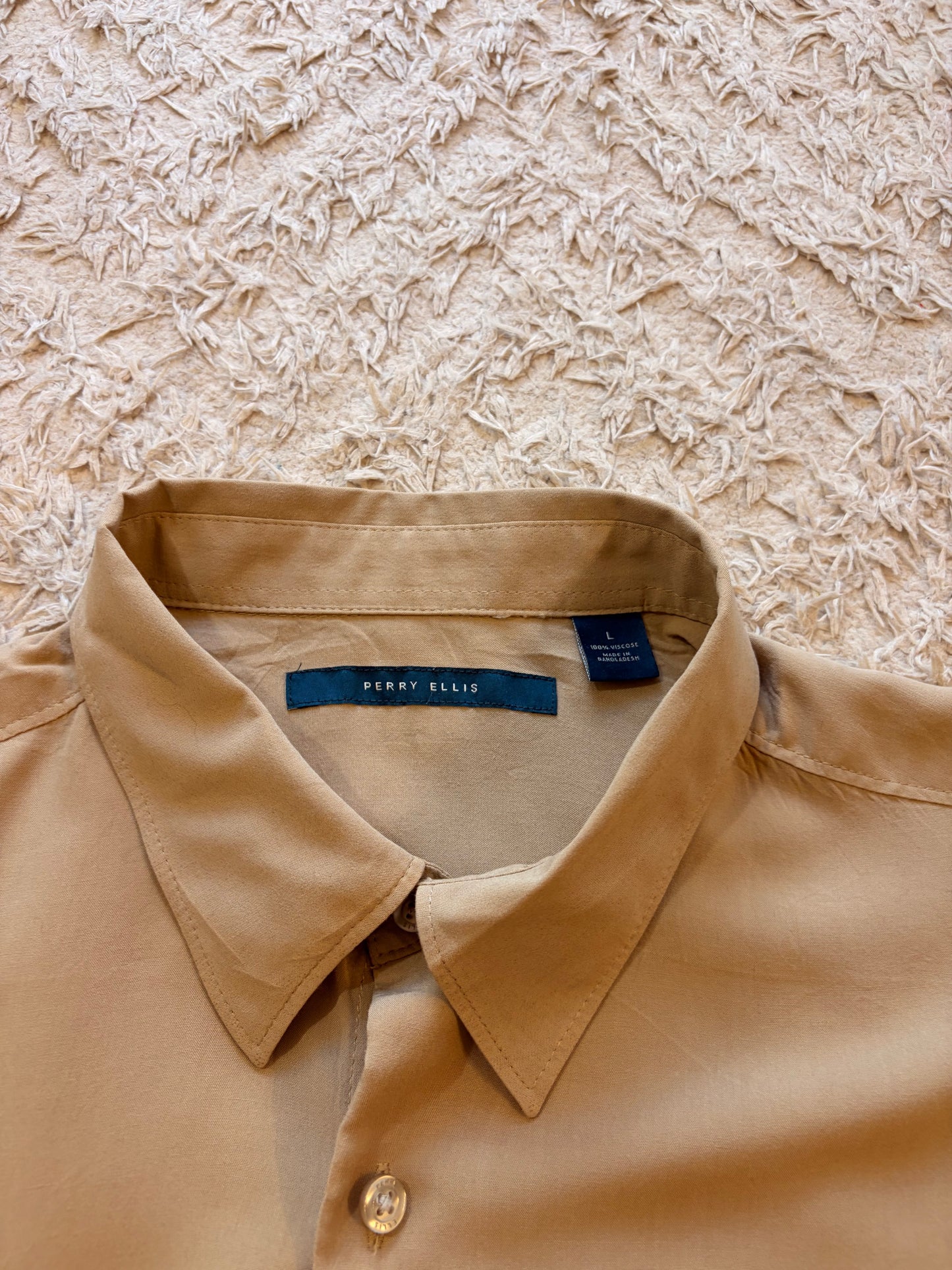 Chemise Perry Ellis Beige Sable 100% Viscose Manches Courtes Fluide Soyeuse – Homme – Taille L