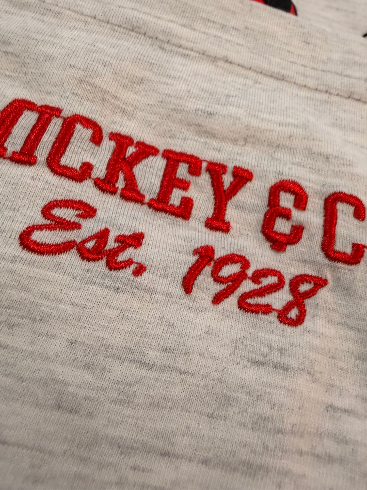 T-shirt à Poche Disney Mickey & Co. Gris Clair Chiné – Taille S | Seconde Main