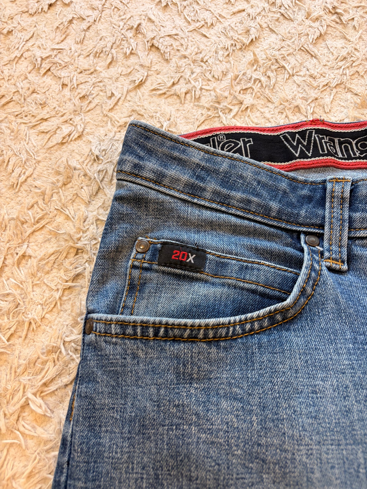 Jean Wrangler 20X Competition Stretch Bleu Droit Bande Élastique Intérieure – Homme – Taille W34/L34 (44)