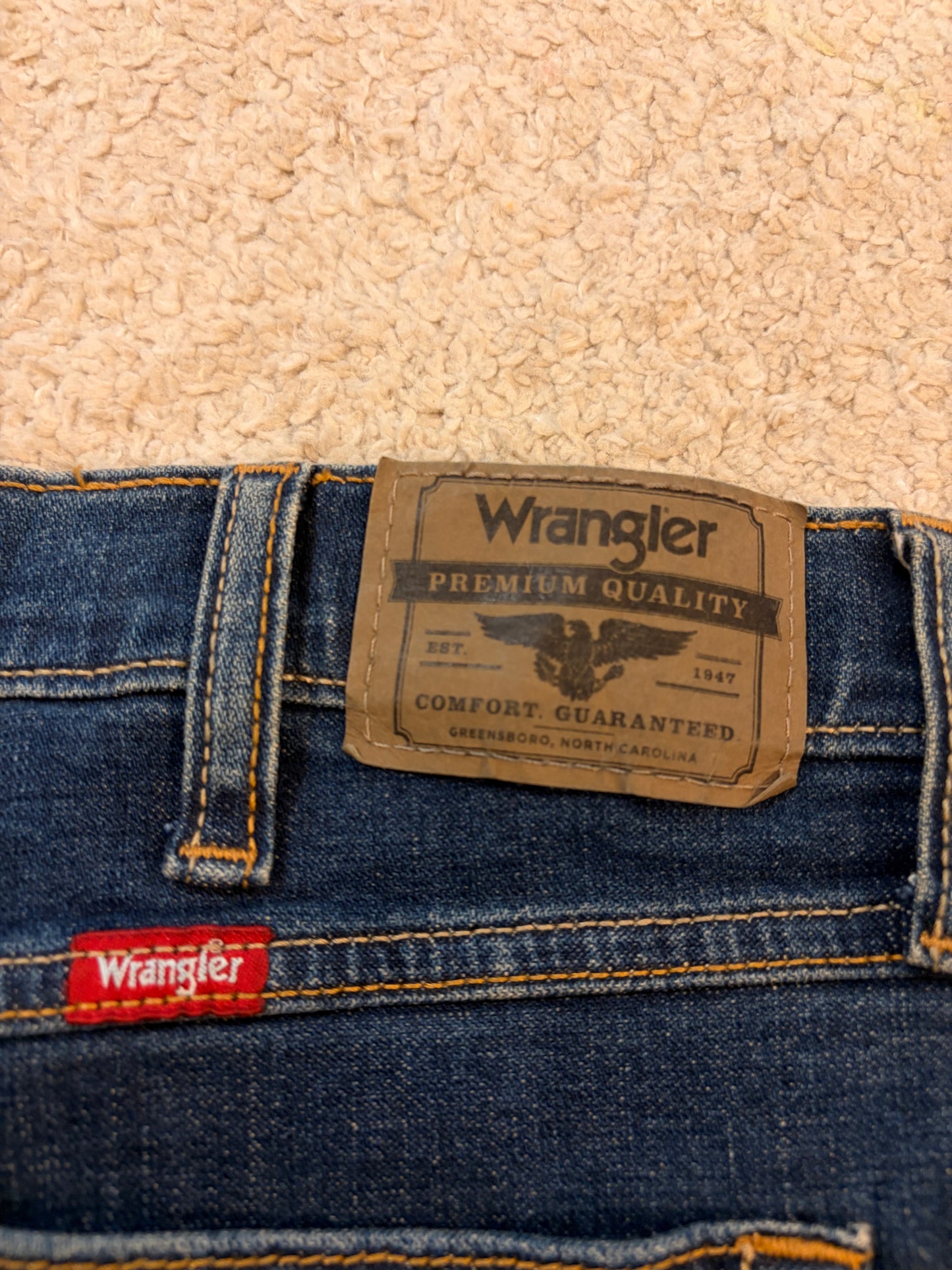 Jean Wrangler Premium Quality Bleu Foncé Stretch Regular Taper – Taille W34 L32 | Seconde Main
