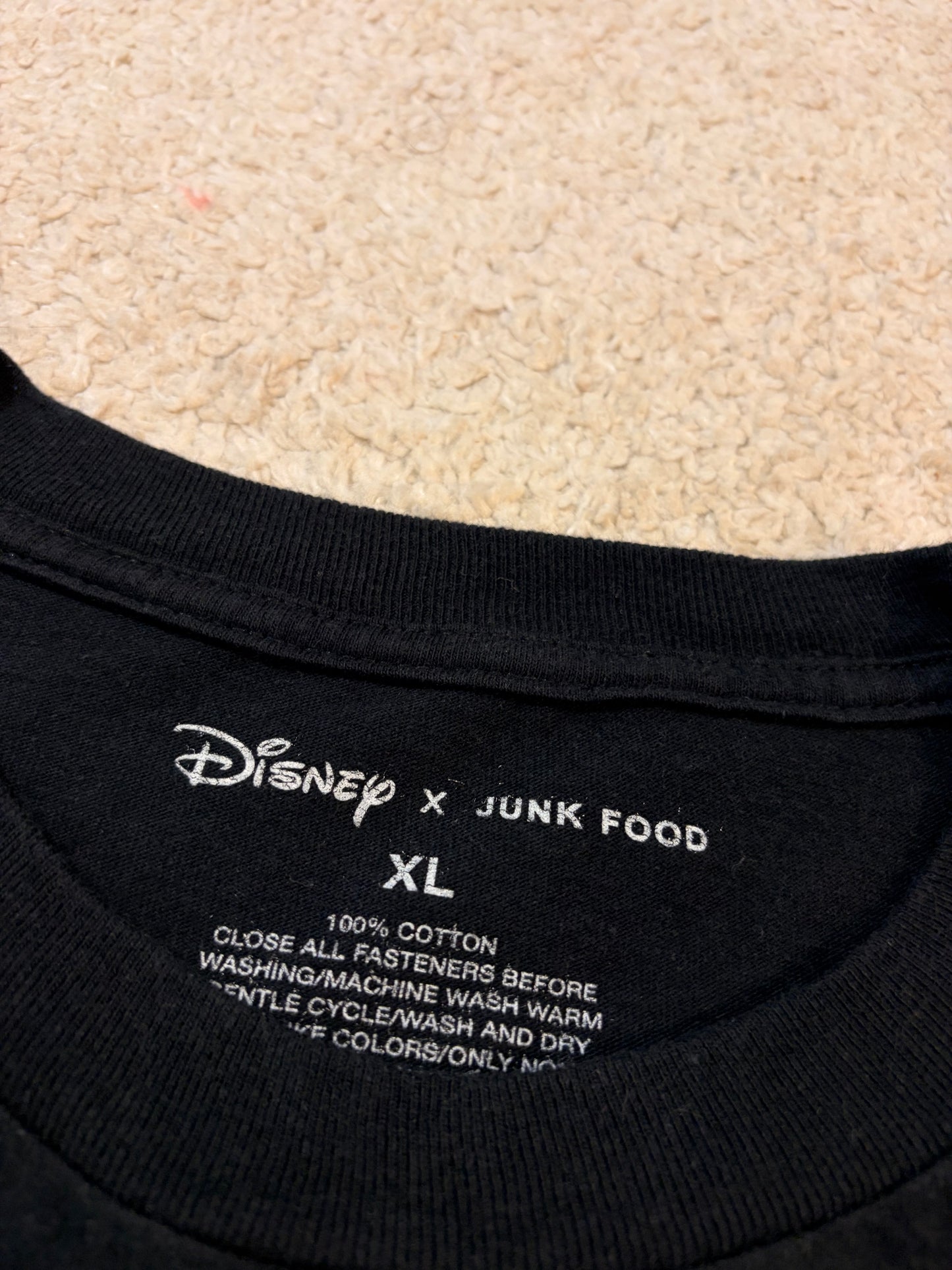 T-shirt Disney x Junk Food Milwaukee Bucks NBA Champions 2021 Noir – Mixte – Taille XL