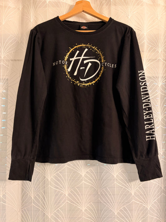 T-shirt Manches Longues Harley-Davidson Antelope Valley Lancaster California Noir Logo HD Étincelles Dorées Inscription Manche 100% Coton – Femme – Taille M/L