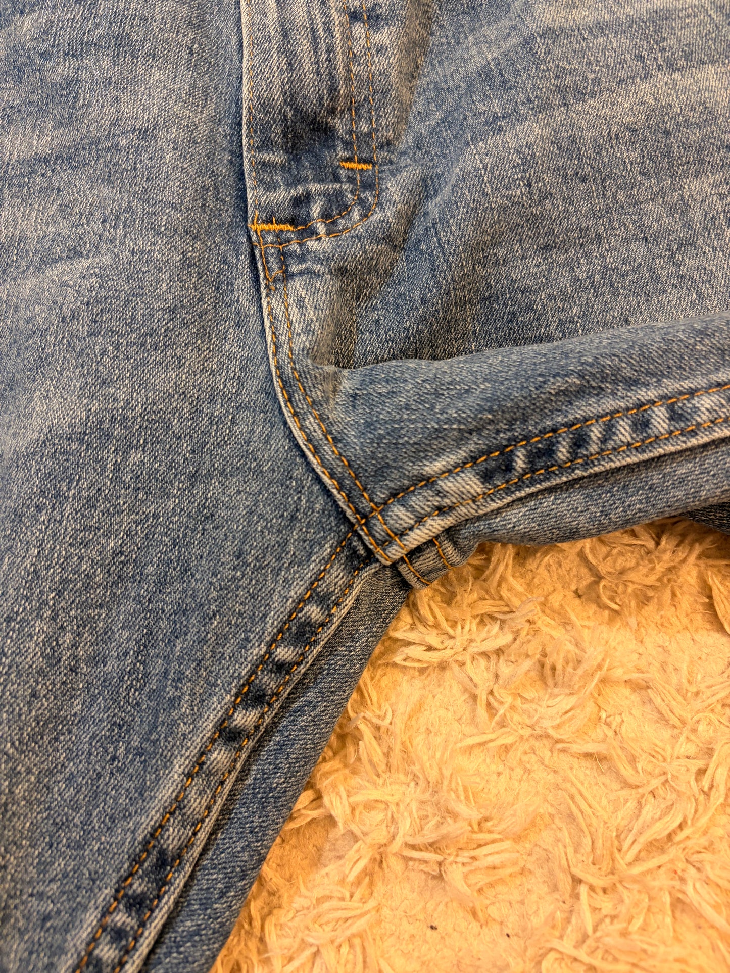 Jean Wrangler Authentics Regular Fit Bleu Moyen Délavé Coton Polyester Élasthanne W36/L29 (FR 44-46) – Homme – Très Bon état
