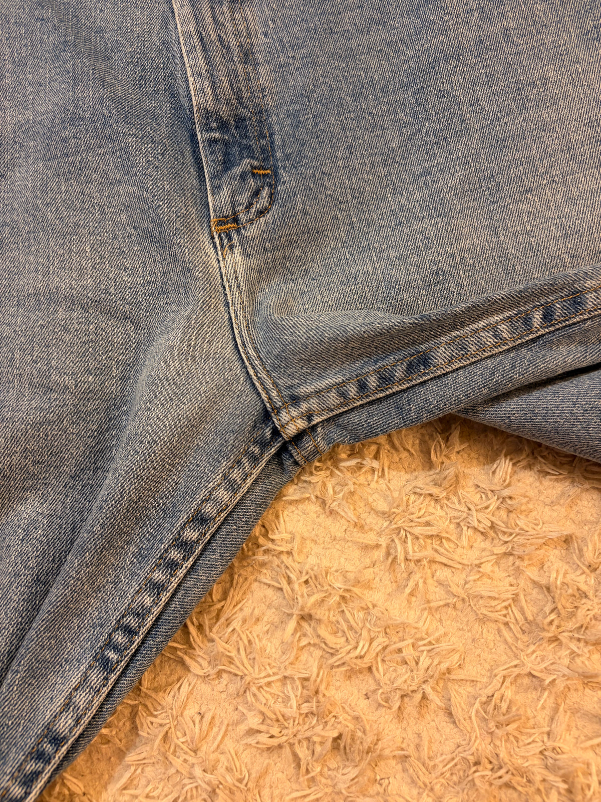 Jean Wrangler Premium Quality Classic Straight Bleu Clair Délavé 99% Coton Spandex W44/L32 (FR 52-54) – Homme Grande Taille – Très Bon état