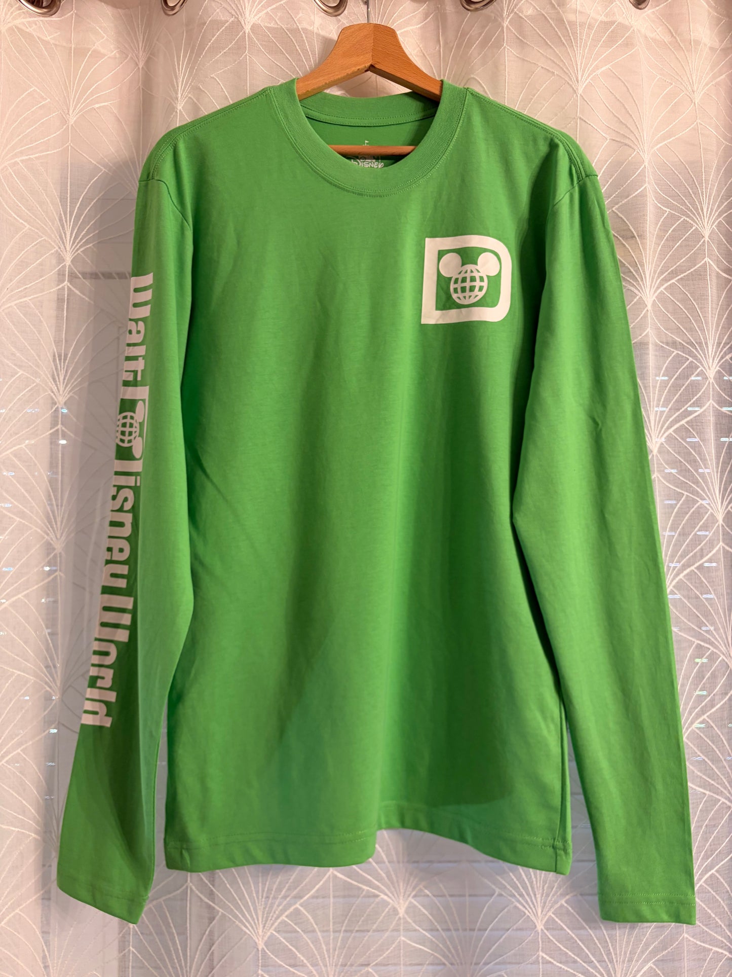 T-shirt Manches Longues Walt Disney World Vert Pomme – Taille S | Seconde Main