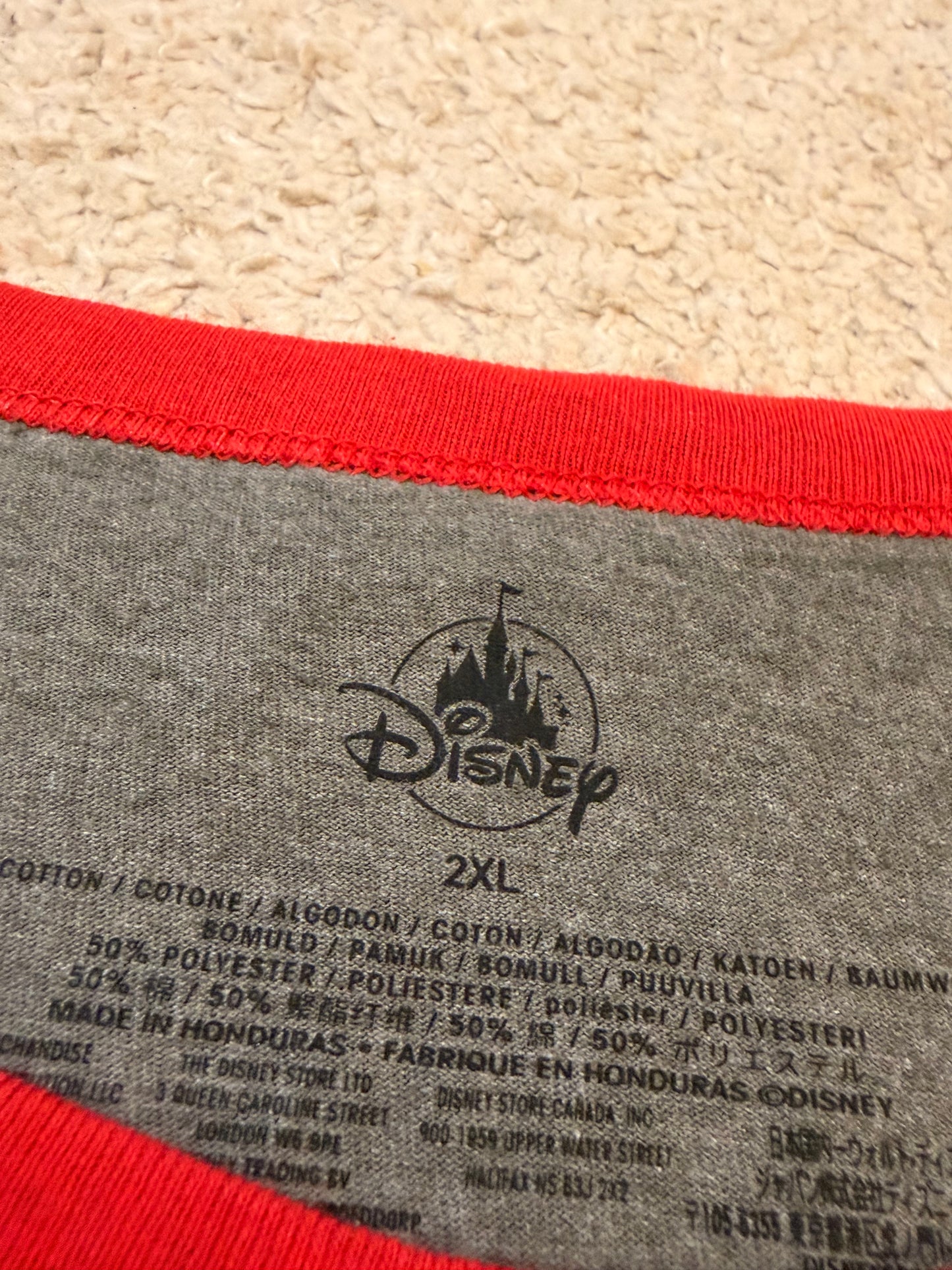 T-shirt Disney Noël Mickey Mouse Tis the Season Gris Ringer Rouge – Neuf – Mixte – Taille 2XL