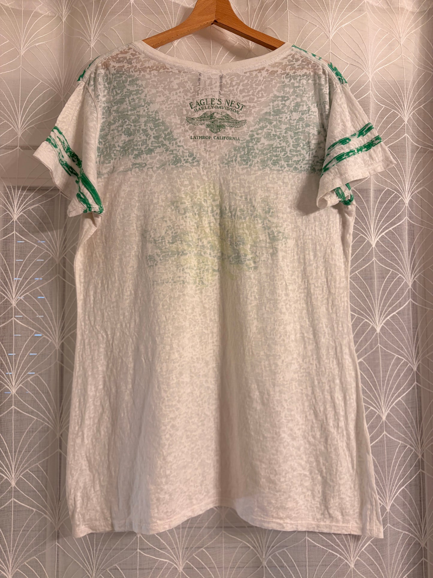 T-shirt Harley-Davidson « Feeling Lucky » Blanc/Vert – Neuf avec Étiquette – Femme – Taille 2XL
