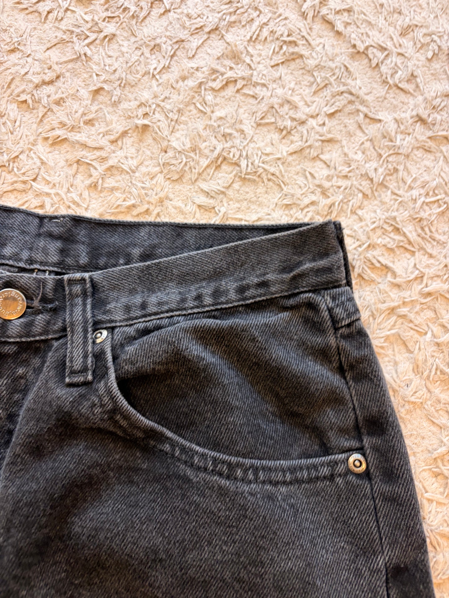 Jean Wrangler Premium Quality Droit Noir Délavé Vintage 100% Coton – Homme – Taille W30/L30