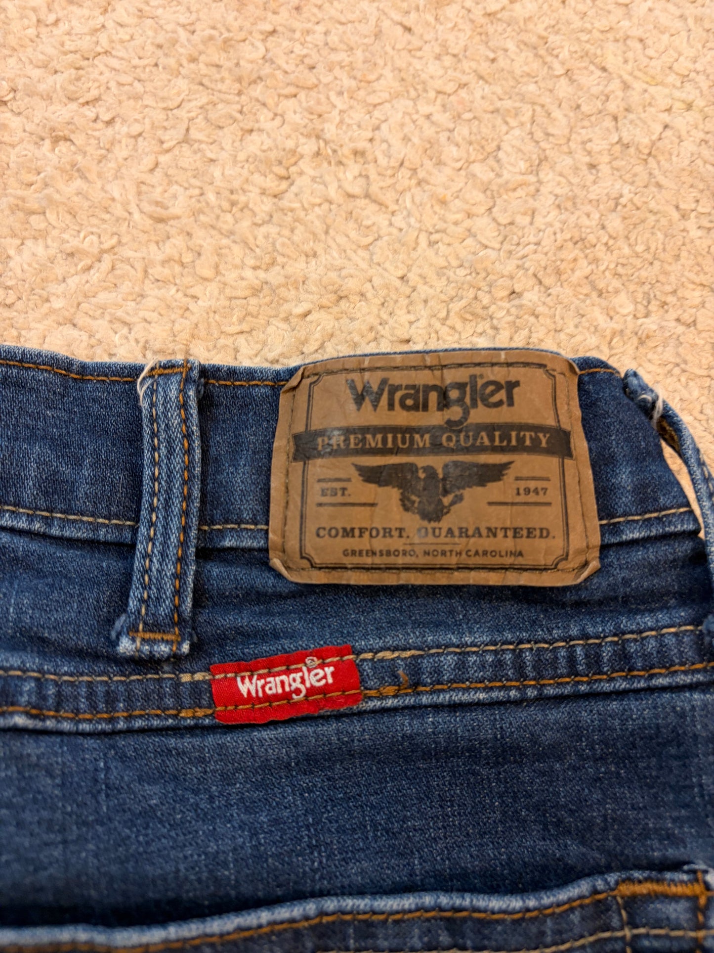 Jean Wrangler Relaxed Bootcut Bleu Stretch Coton/Élasthanne – Taille W34 | Seconde Main